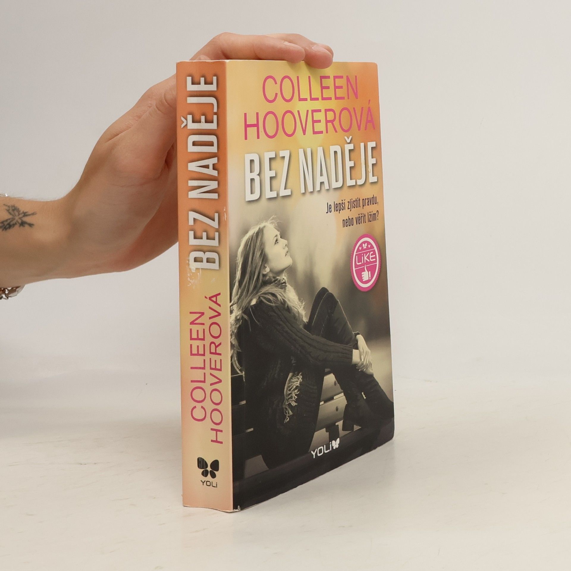 Colleen Hoover Bez naděje