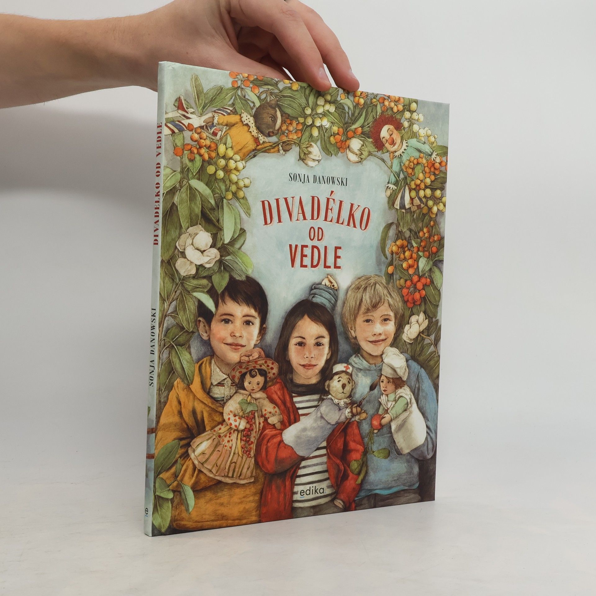 Sonja Danowski Divadélko od vedle