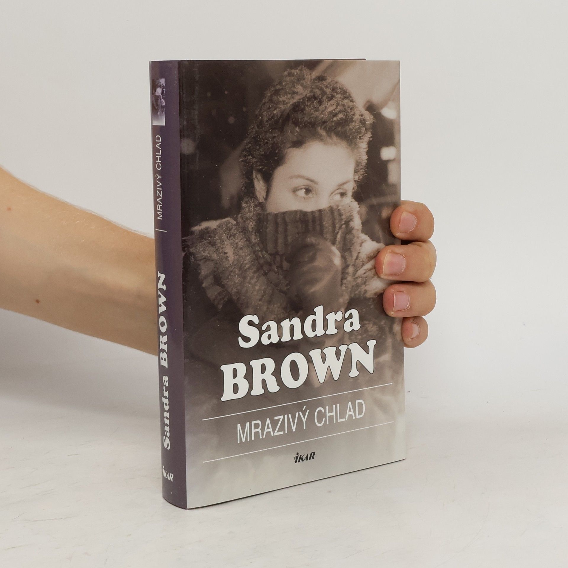 Sandra Brown Mrazivý chlad