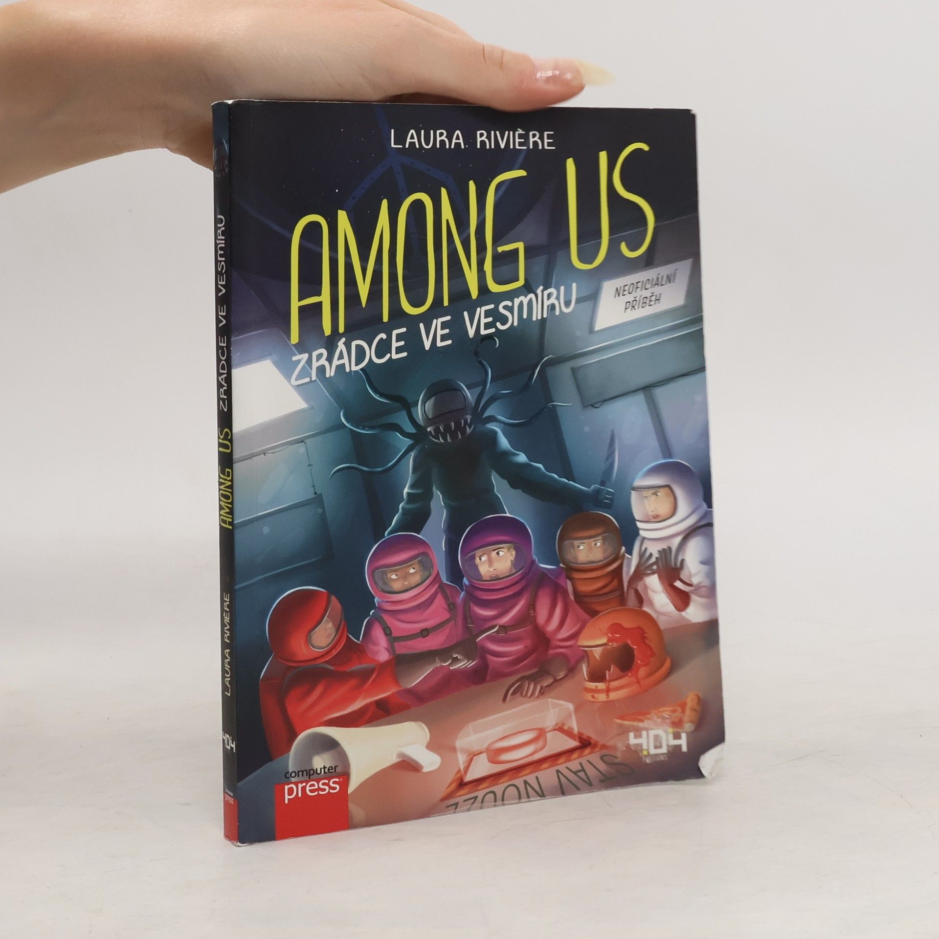 Laura Rivière Among us. Zrádce ve vesmíru