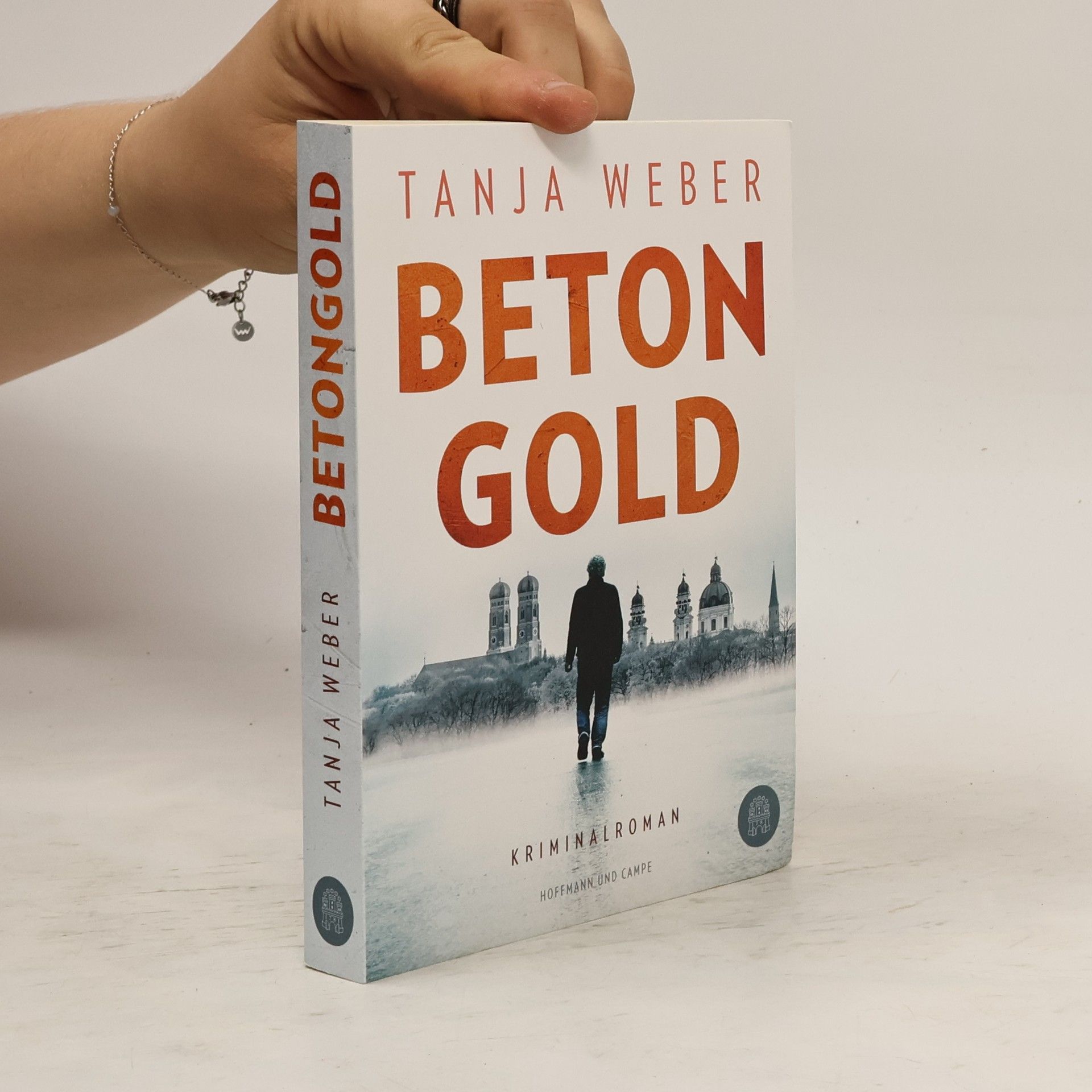 Tanja Weber Betongold