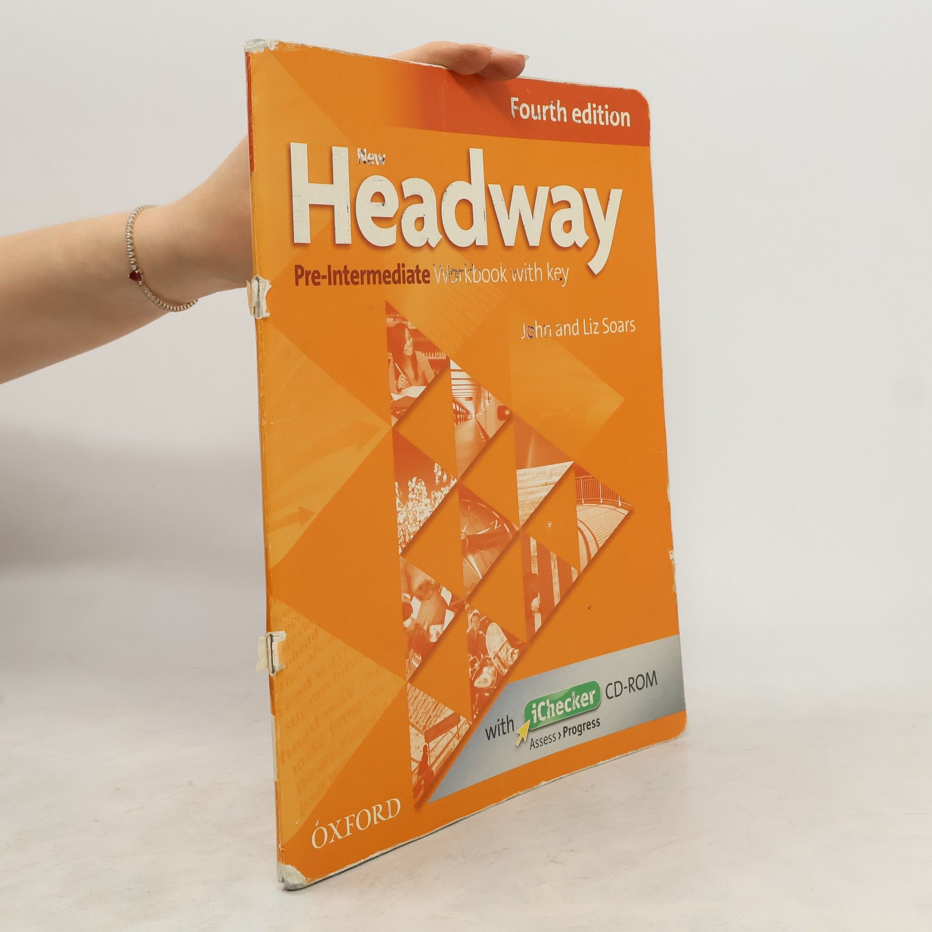John Soars New Headway. Pre-Intermediate. Workbook with key
