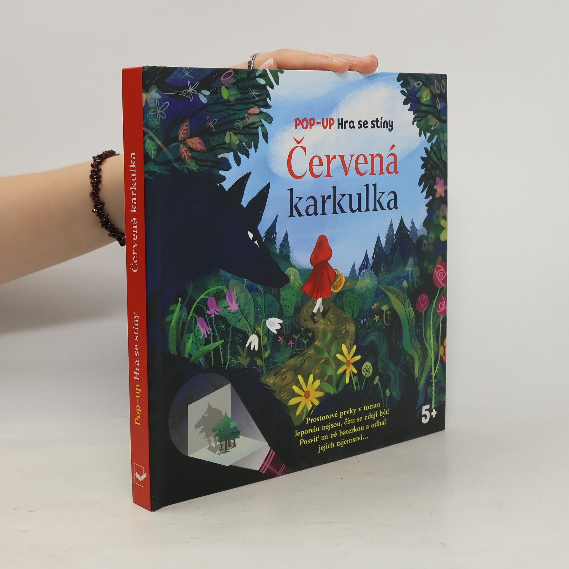 Eve Robertson Červená karkulka