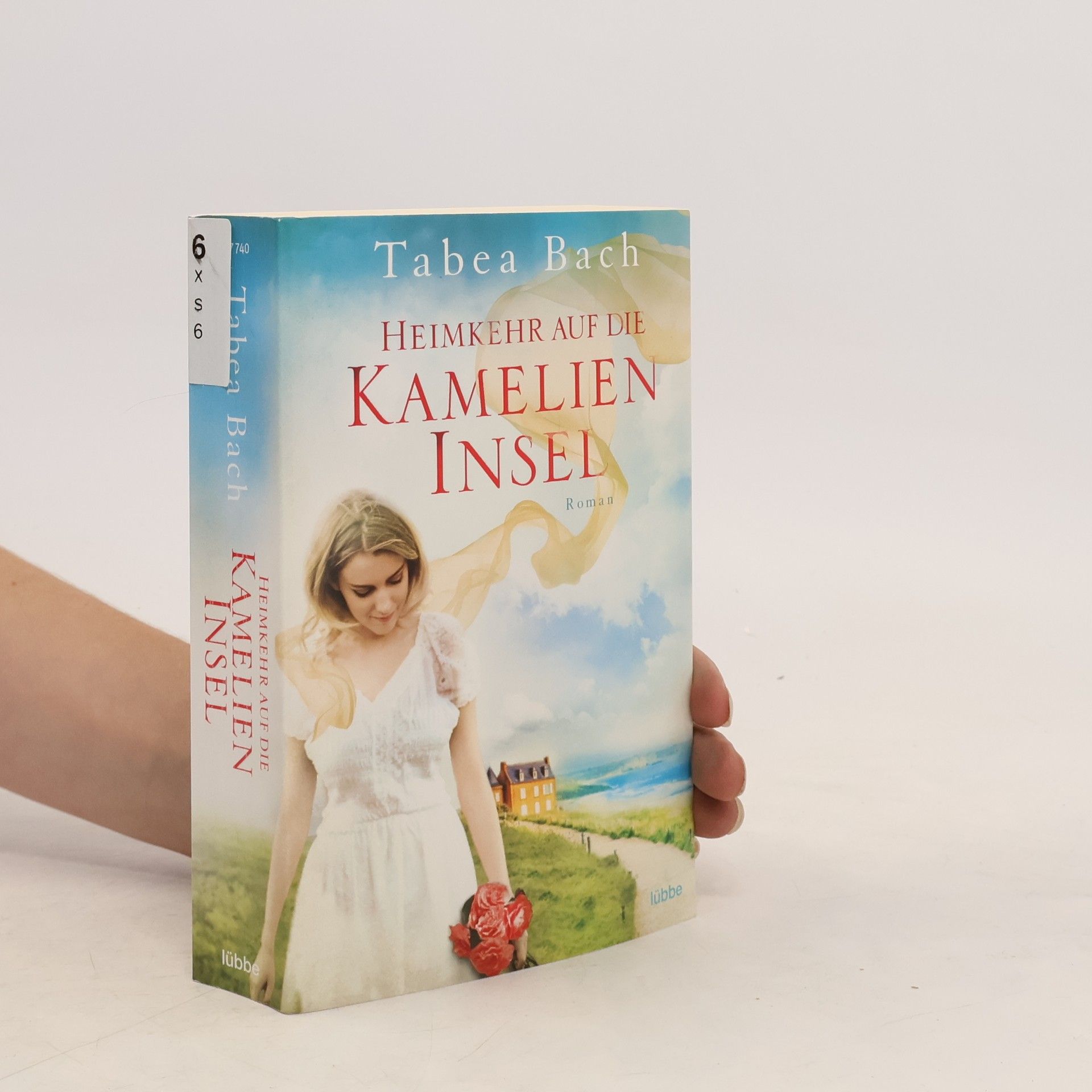 Tabea Bach Heimkehr auf die Kamelien-Insel
