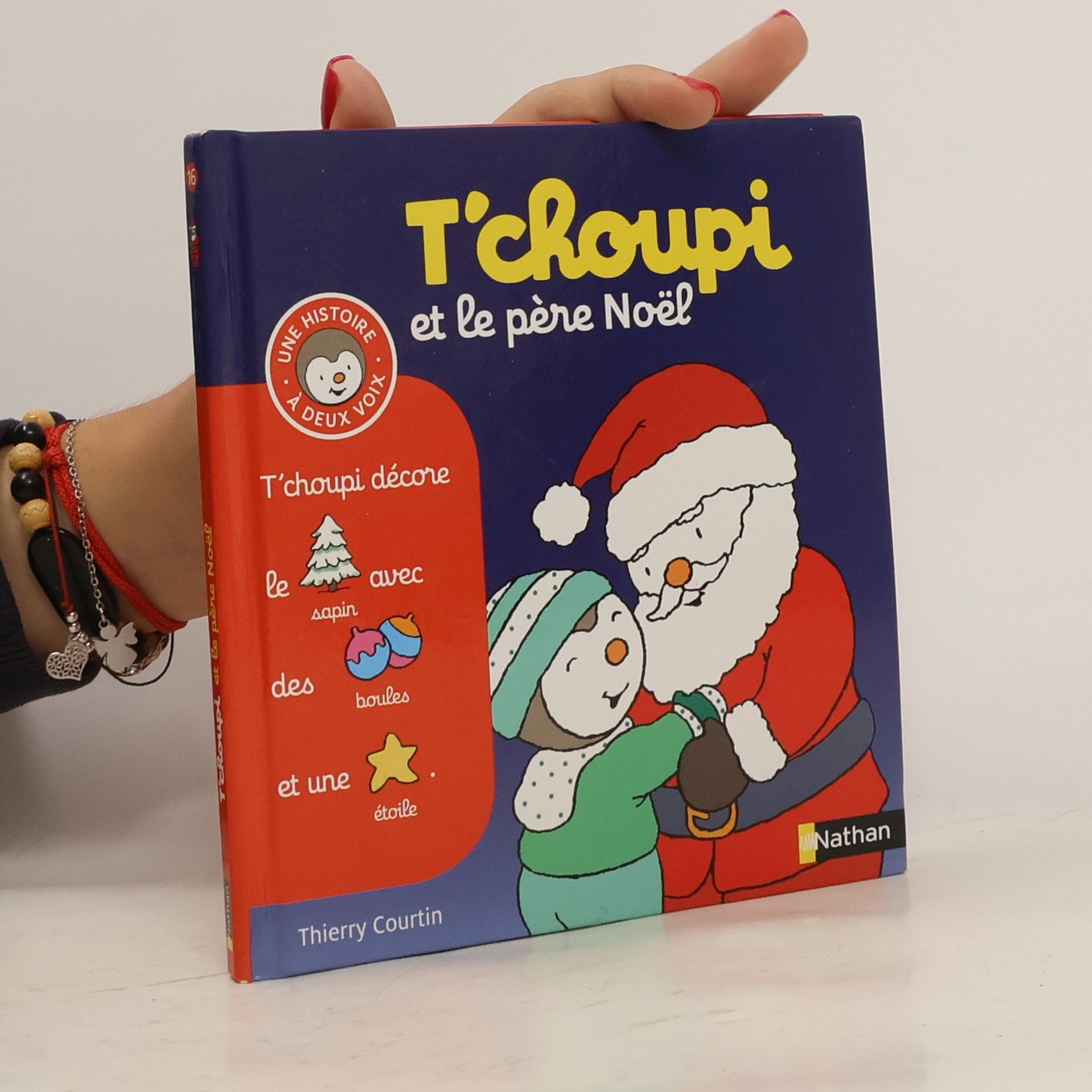 Thierry Courtin T'choupi et le Père Noël