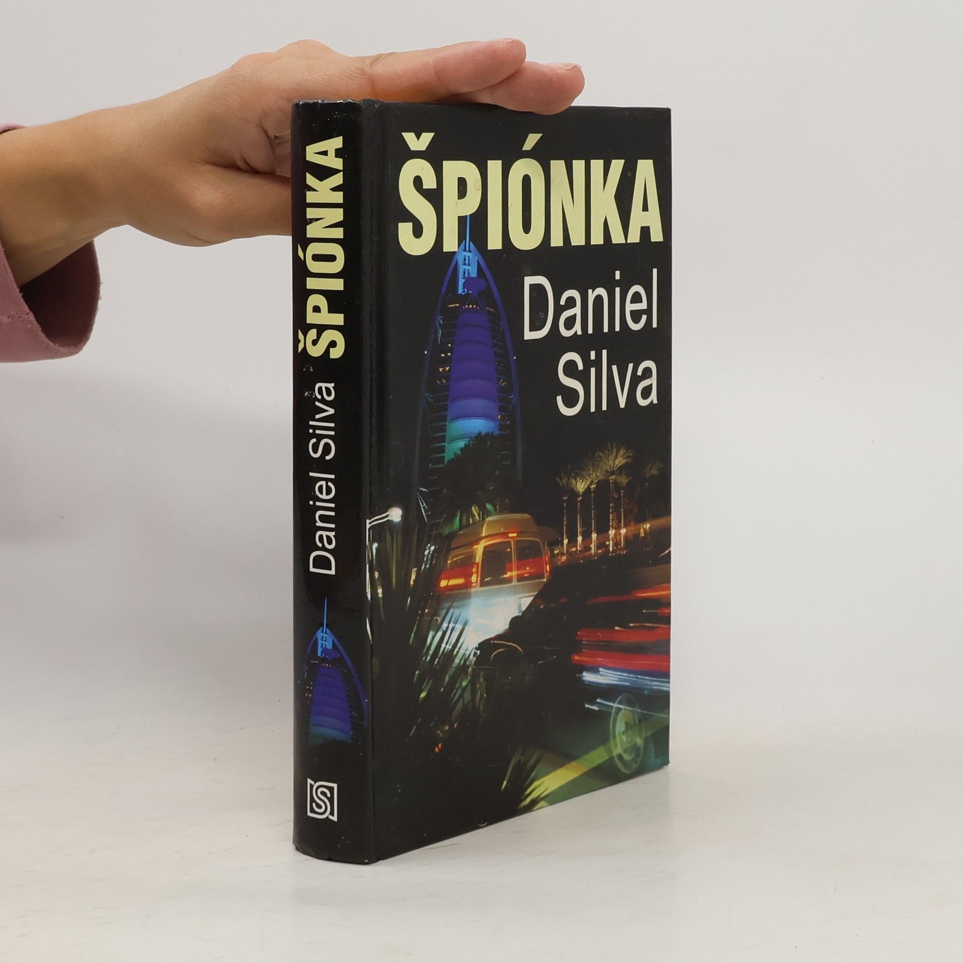 Daniel Silva Špiónka