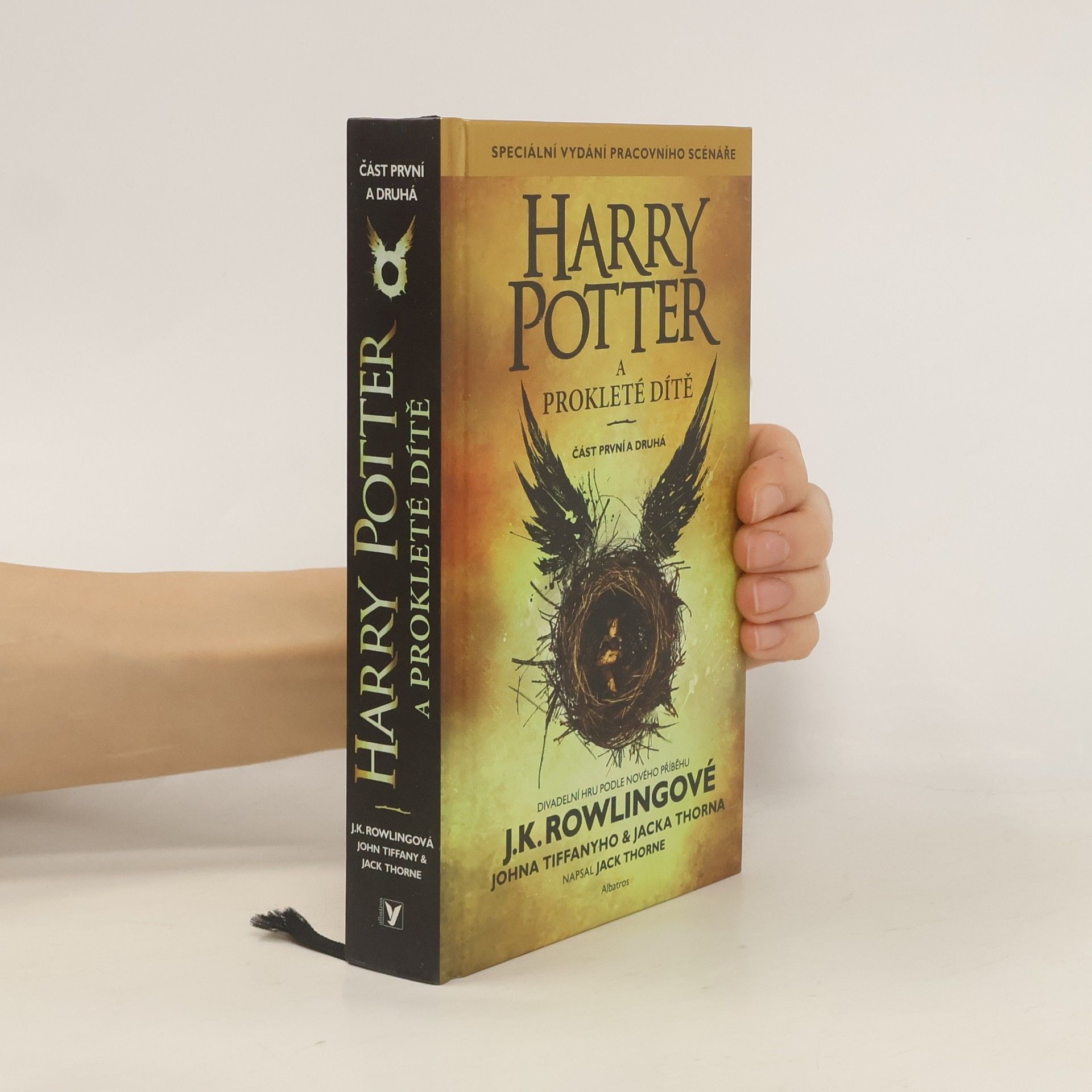 Jack Thorne Harry Potter a prokleté dítě