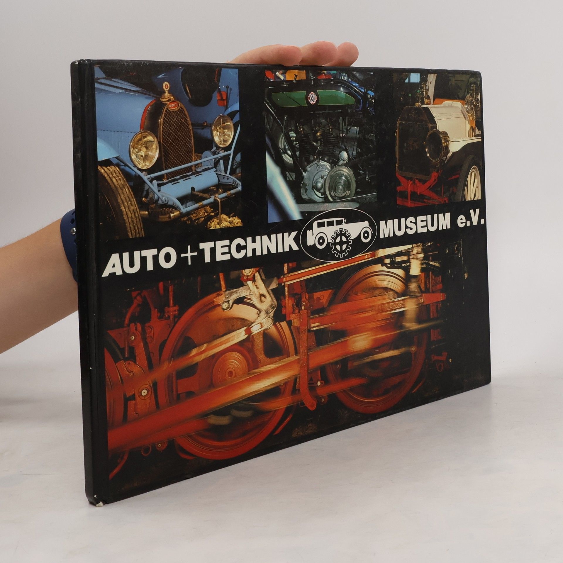 Autorenkollektiv Auto+Technik Museum e.V.