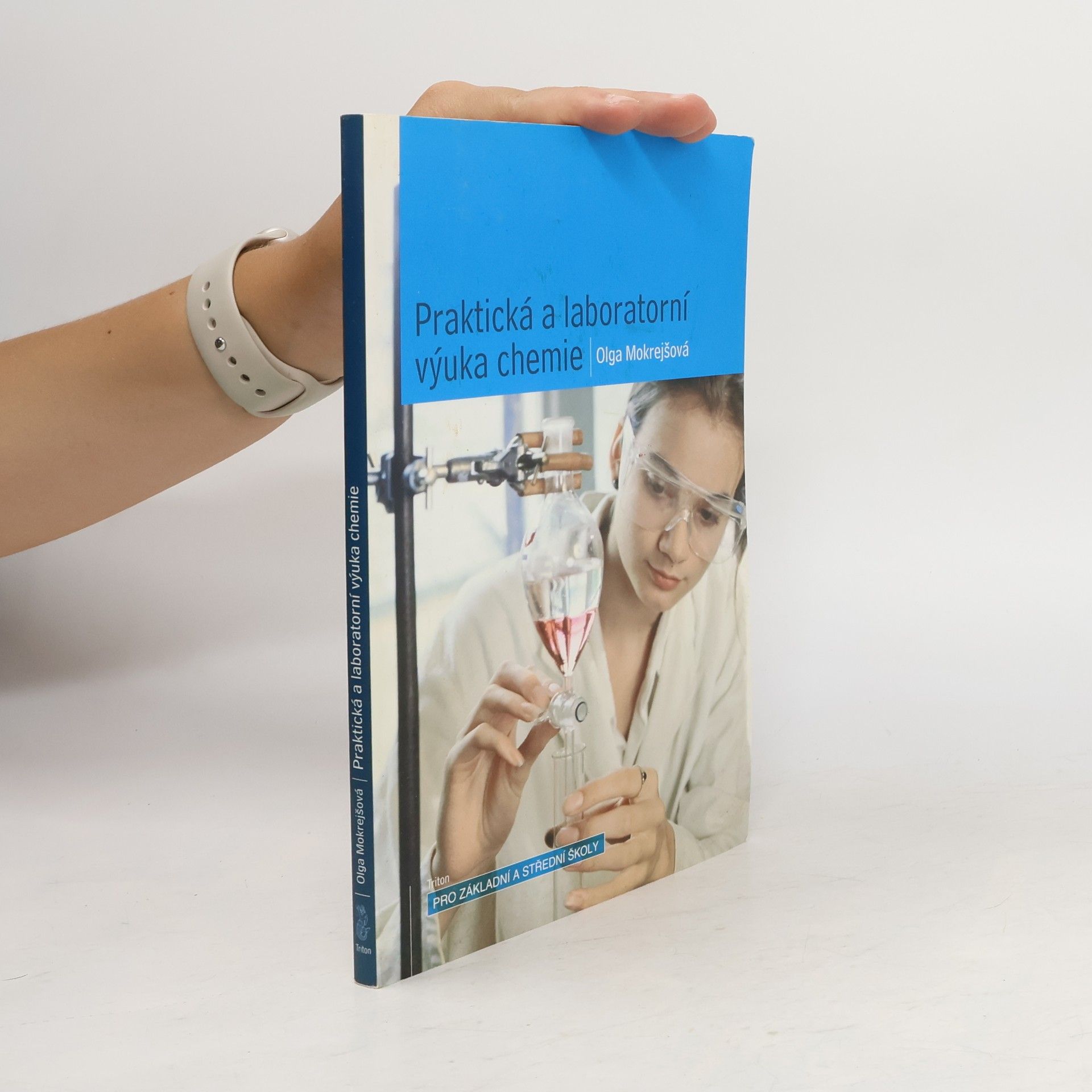 O. D. West Praktická a laboratorní výuka chemie