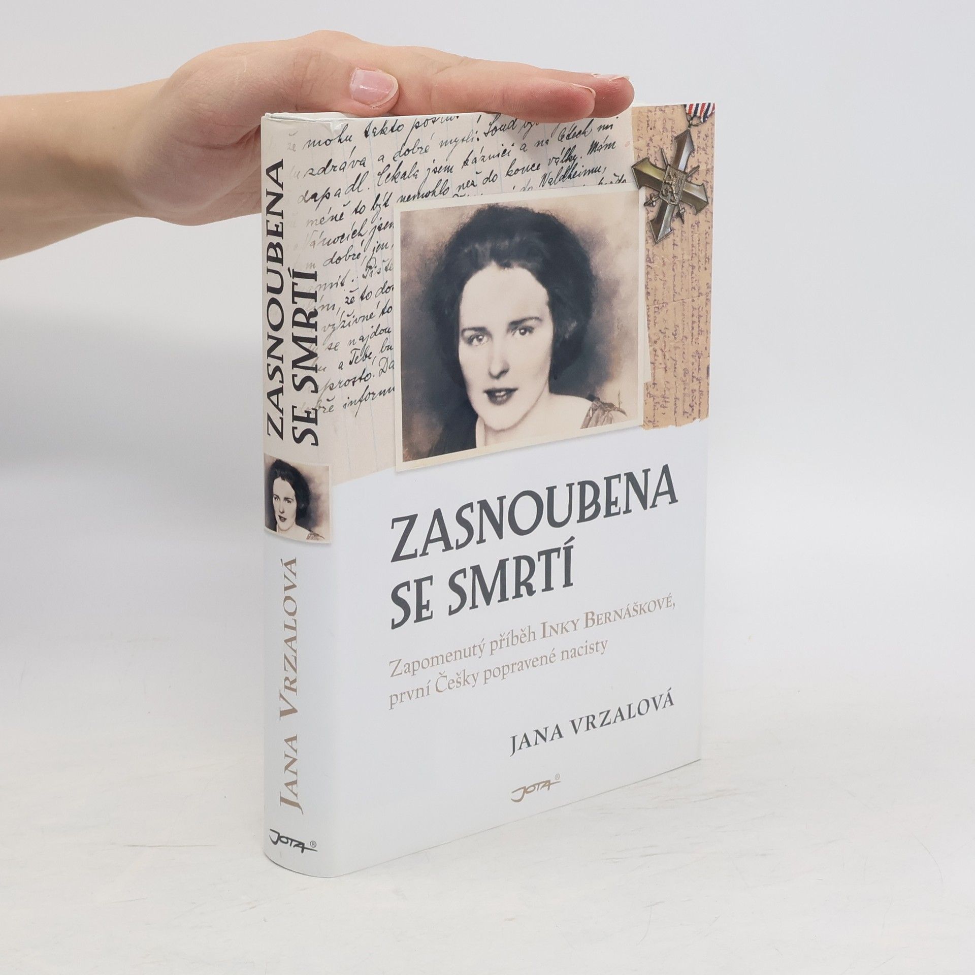 Jana Vrzalová Zasnoubena se smrtí