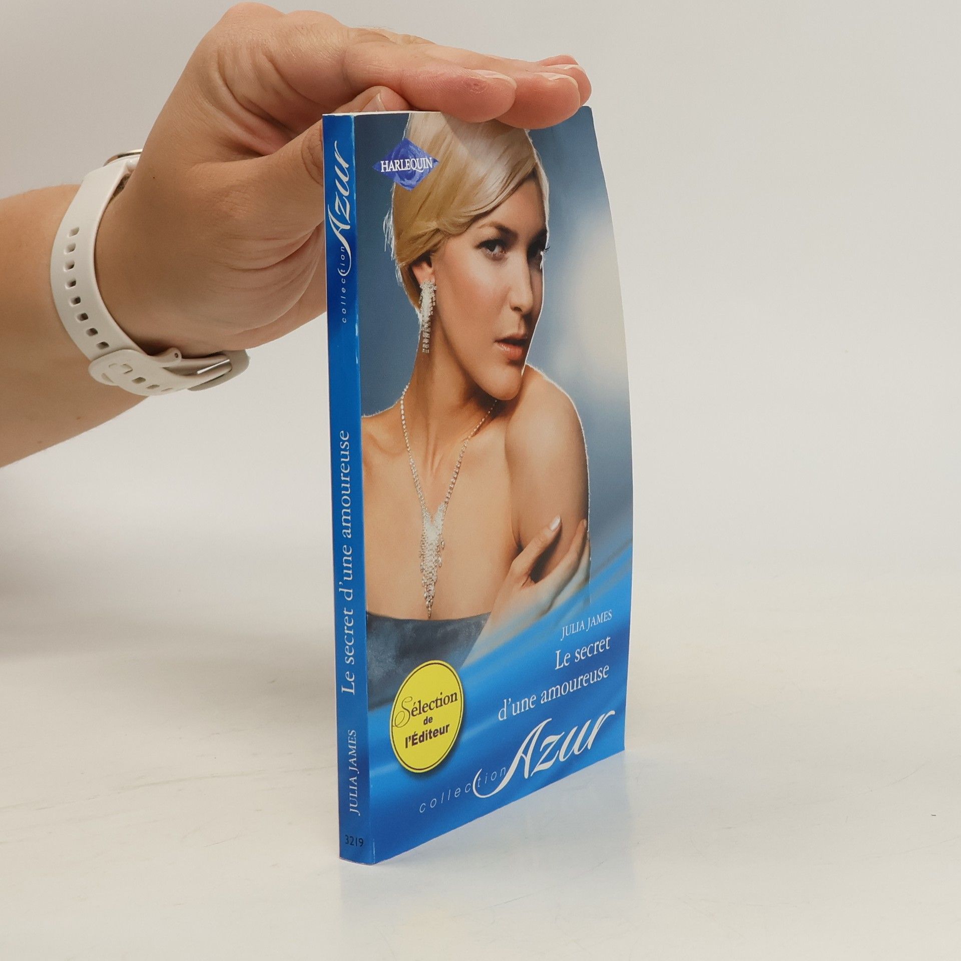 Julia James Le secret d'une amoureuse