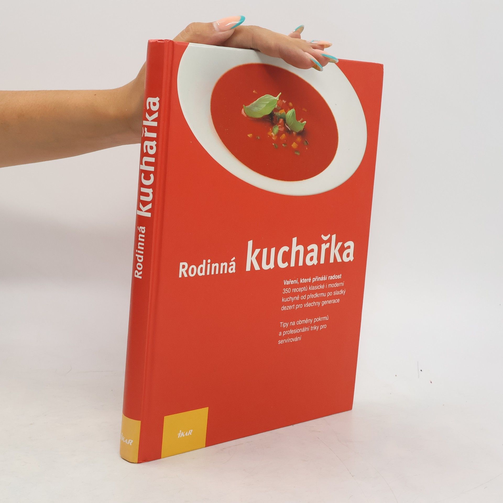 Tanja Dusy Rodinná kuchařka: Recepty, které zítra budou klasikou