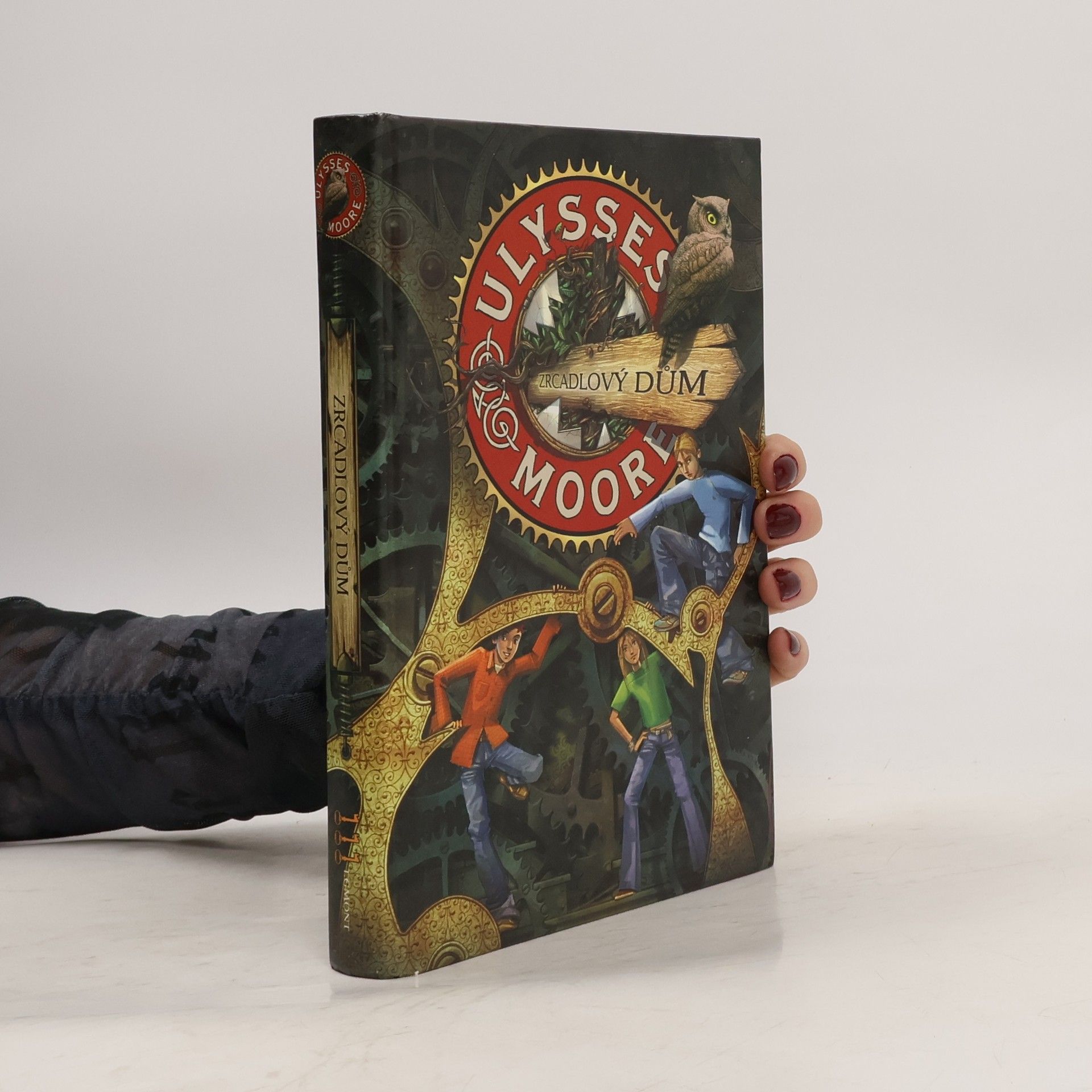 Pierdomenico Baccalario Ulysses Moore. Zrcadlový dům