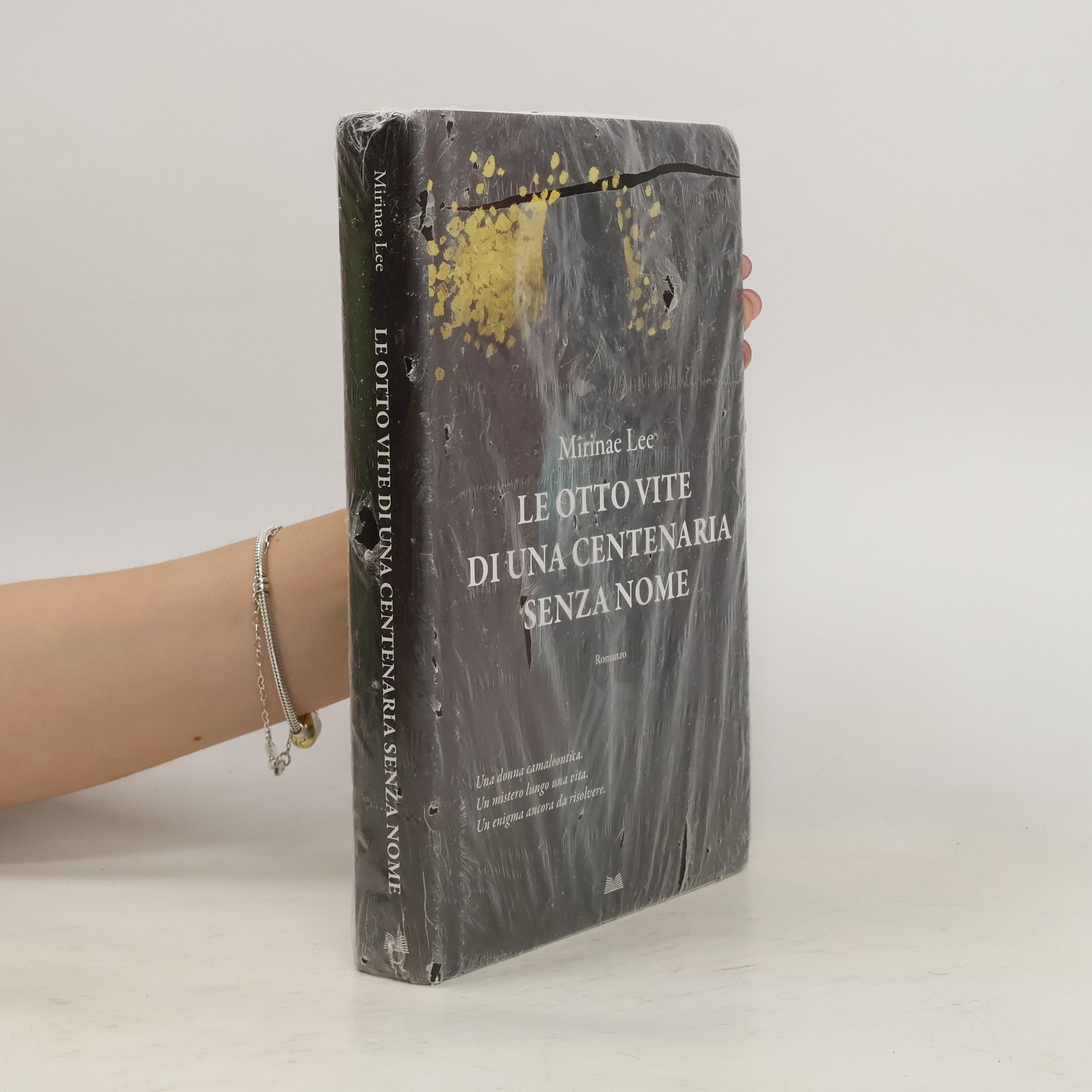 Le otto vite di una centenaria senza nome