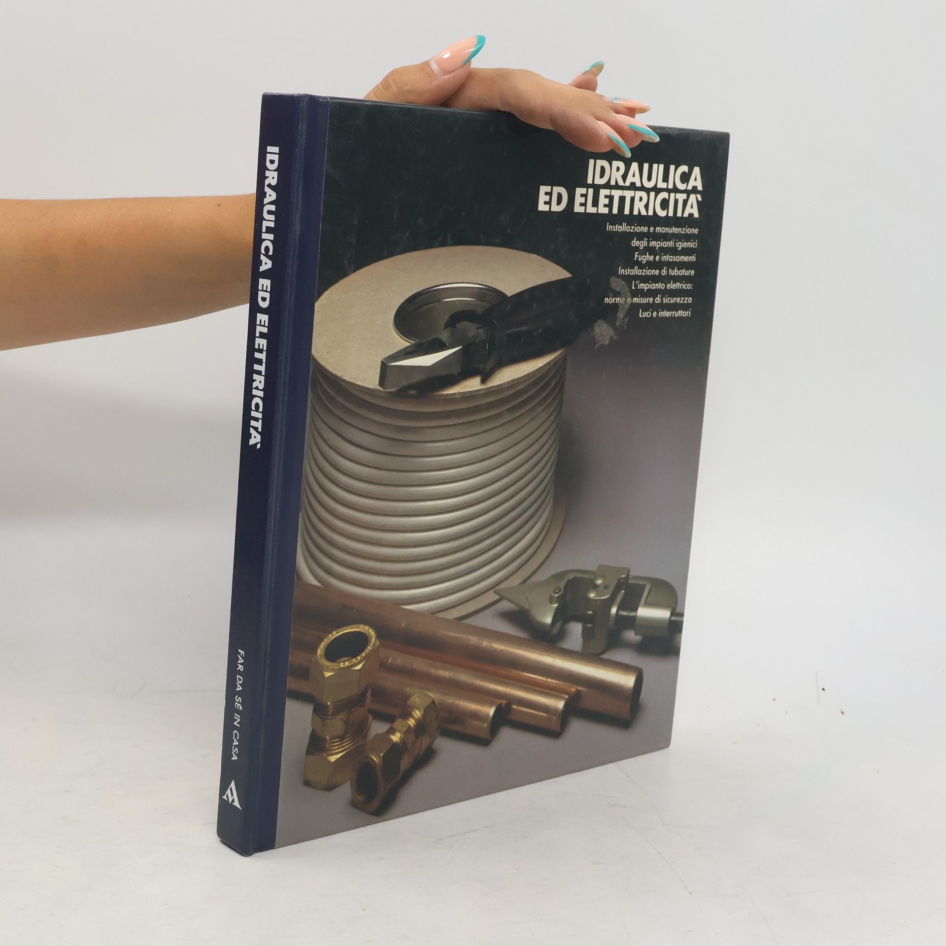 Autorenkollektiv Idraulica ed elettricità
