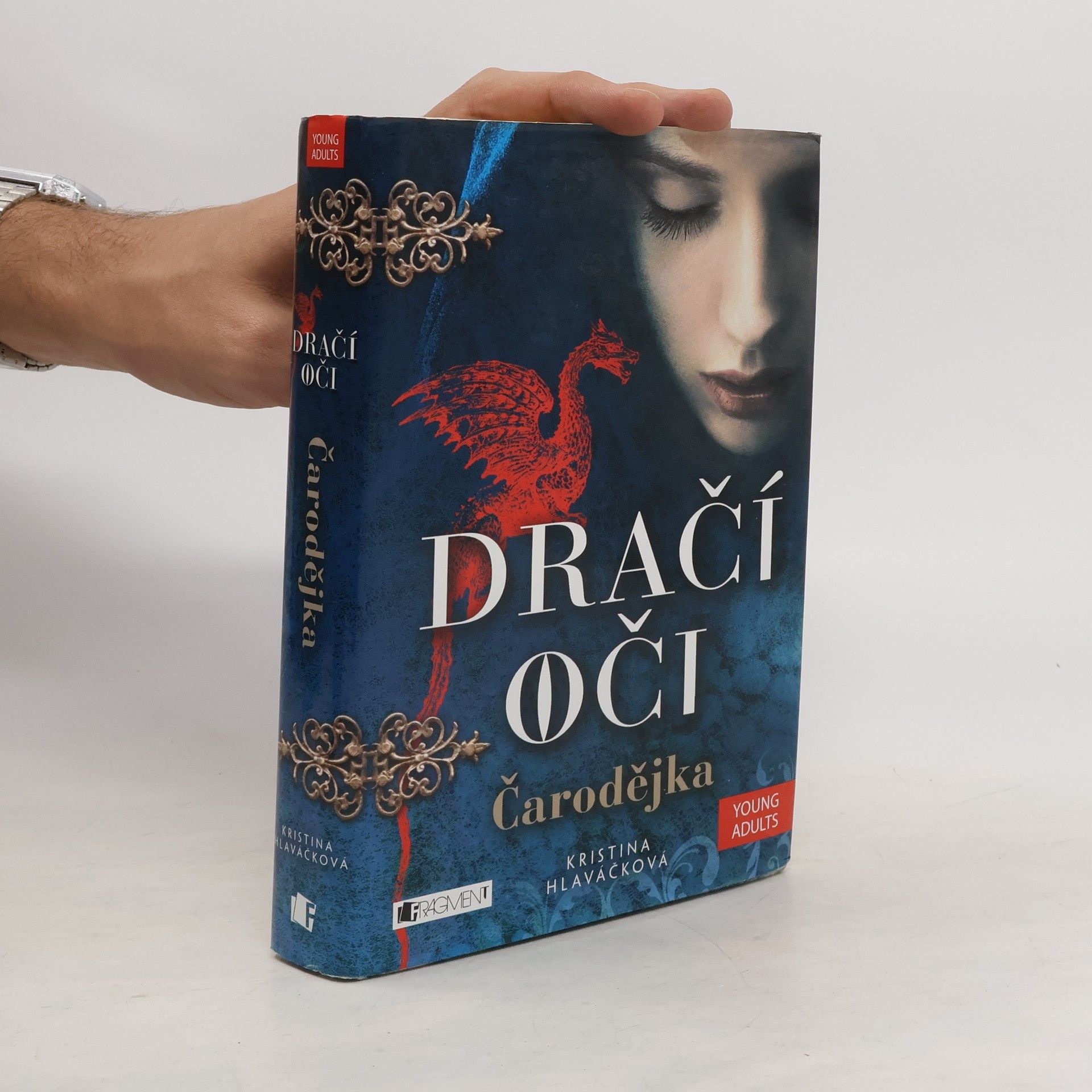 Kristina Hlaváčková Dračí oči. Čarodějka