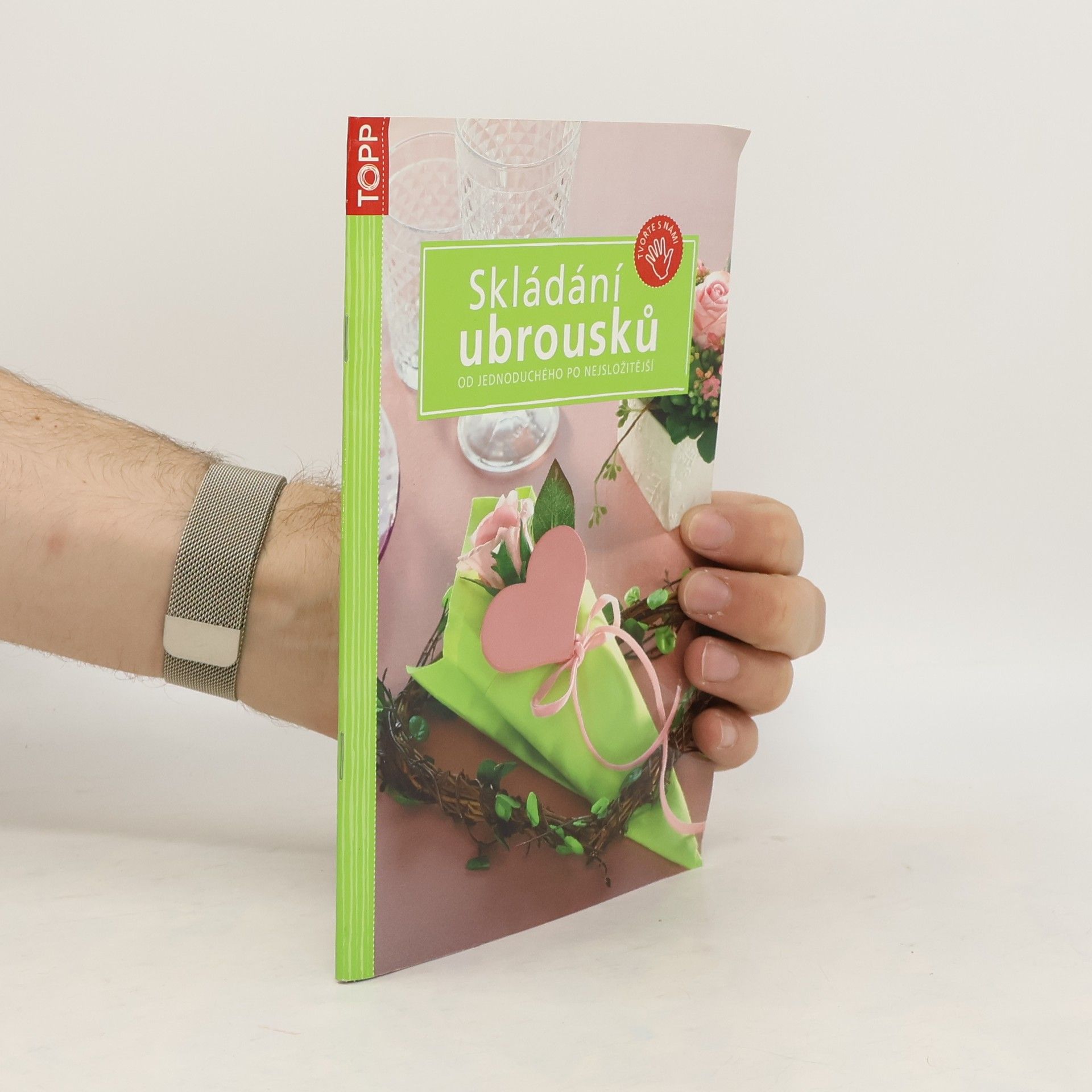 Sieglinde Holl Skládání ubrousků