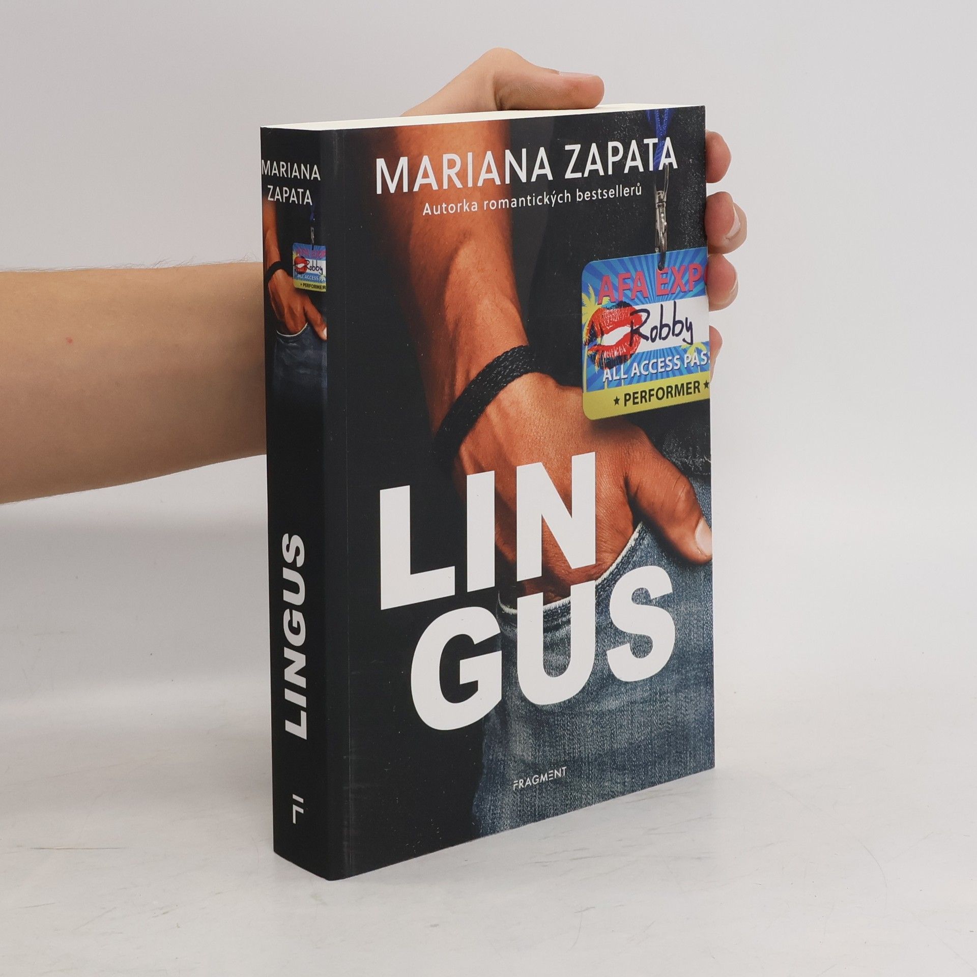 Mariana Zapata Lingus