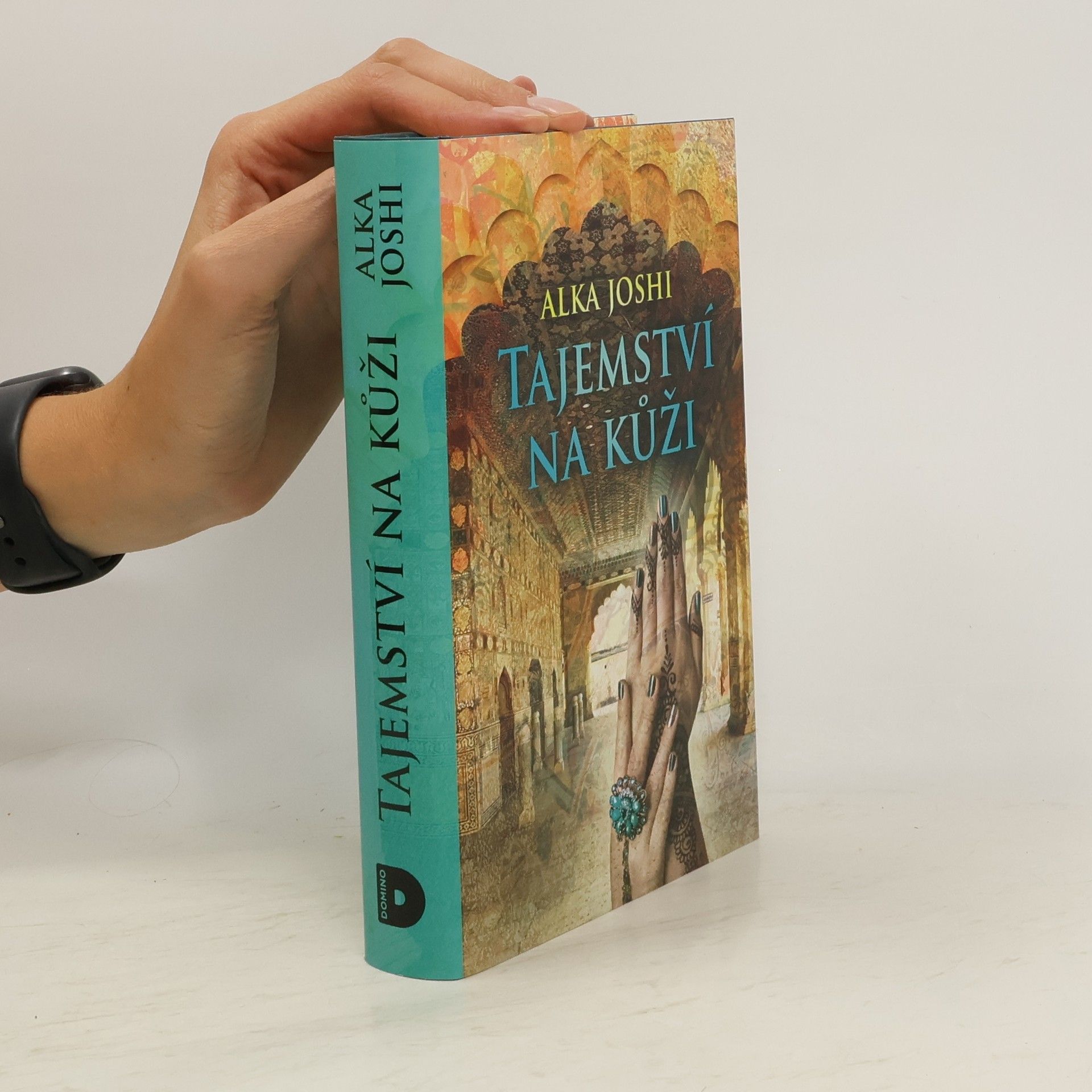 Alka Joshi Tajemství na kůži