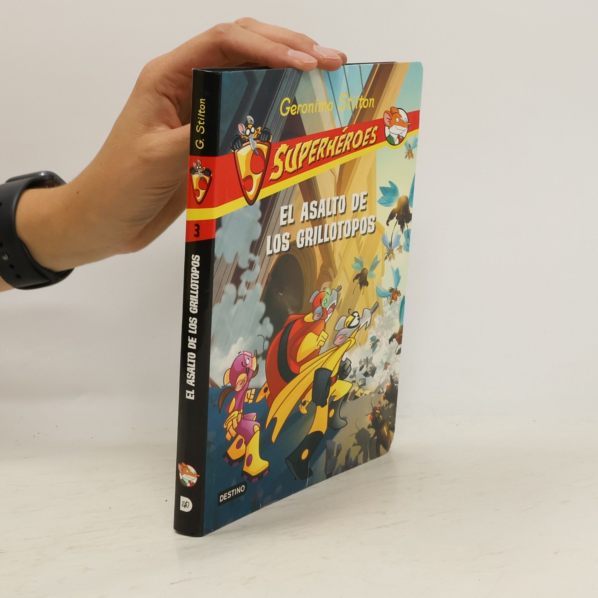 Elisabetta Dami Superheroes - 3: El asalto de los grillotopos