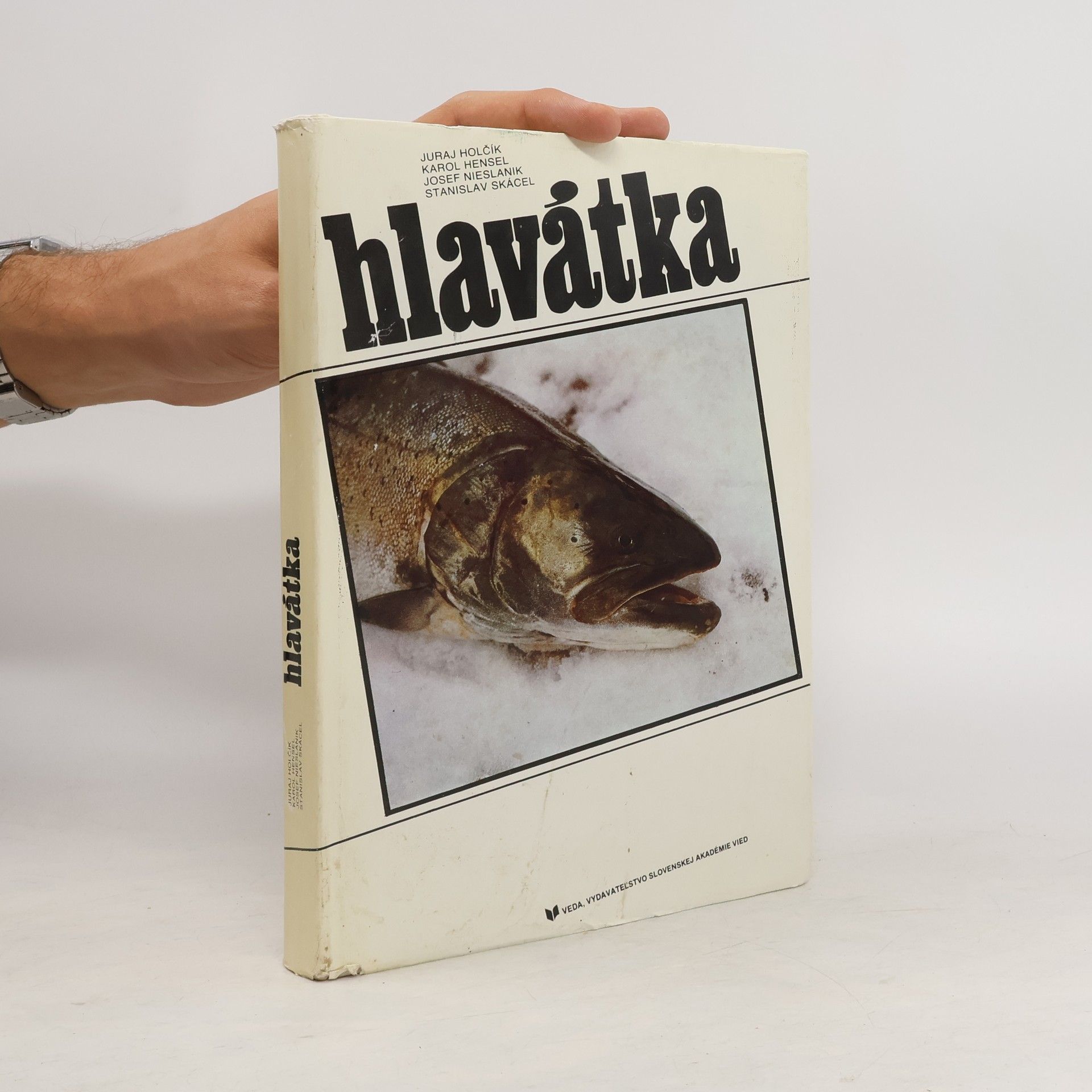 Juraj Holčík Hlavátka. Hucho hucho (Linnaeus, 1758)
