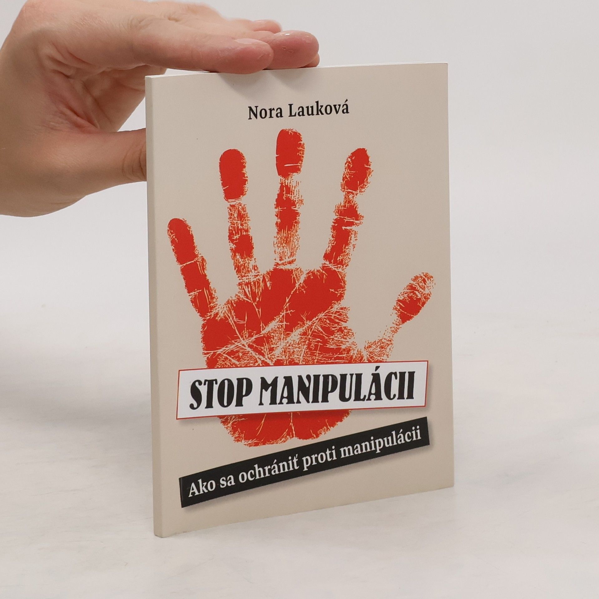 Nora Lauková Stop manipulácii