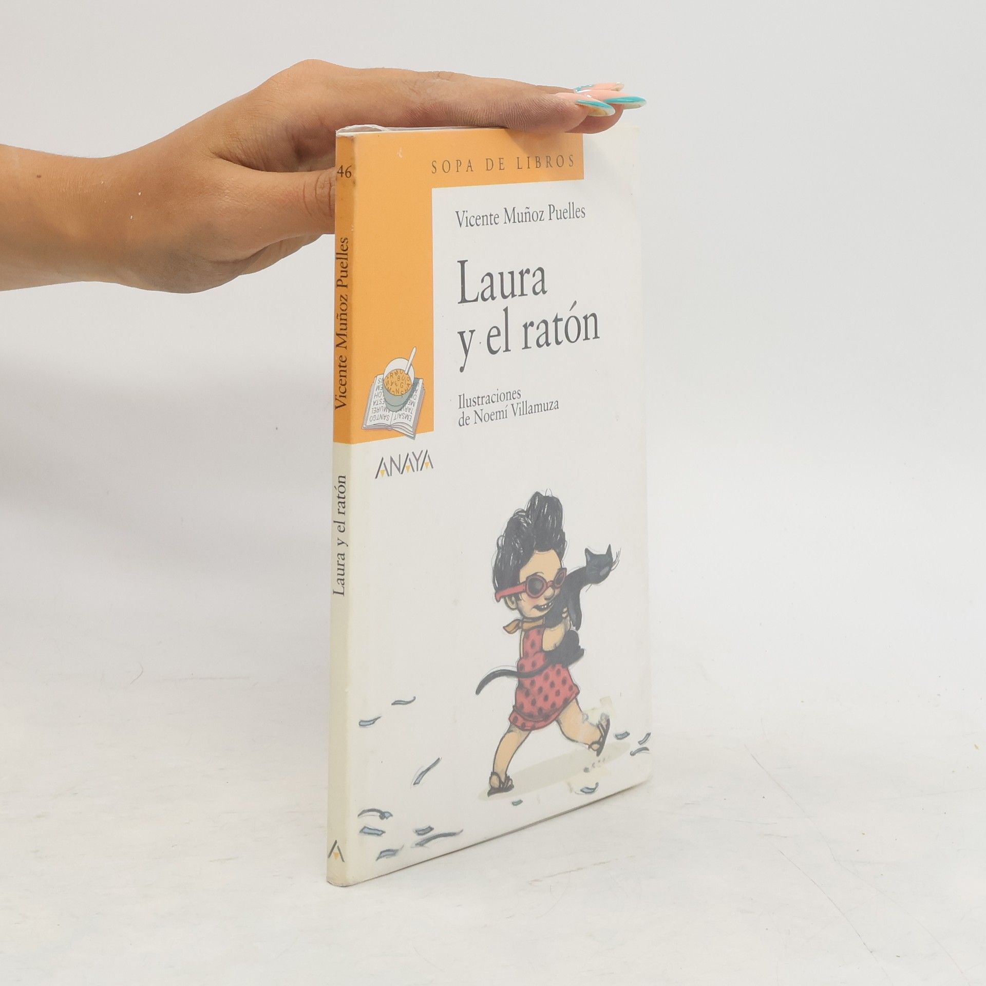 Vicente Muñoz Puelles Laura y el ratón