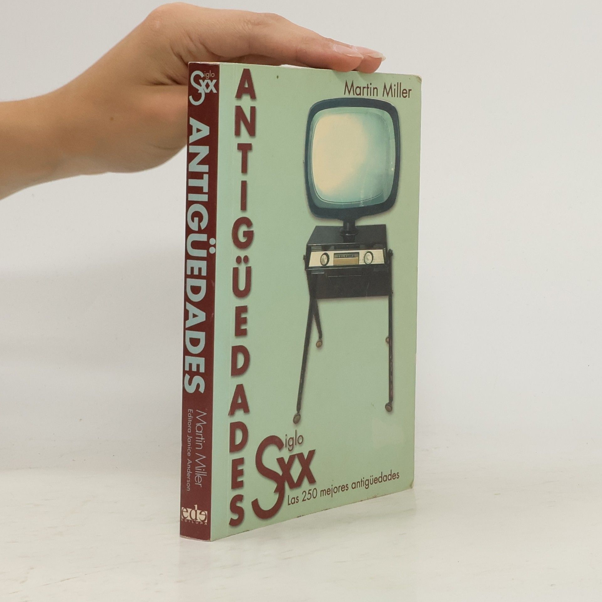 Miller Martin Siglo XX, Antiguedades
