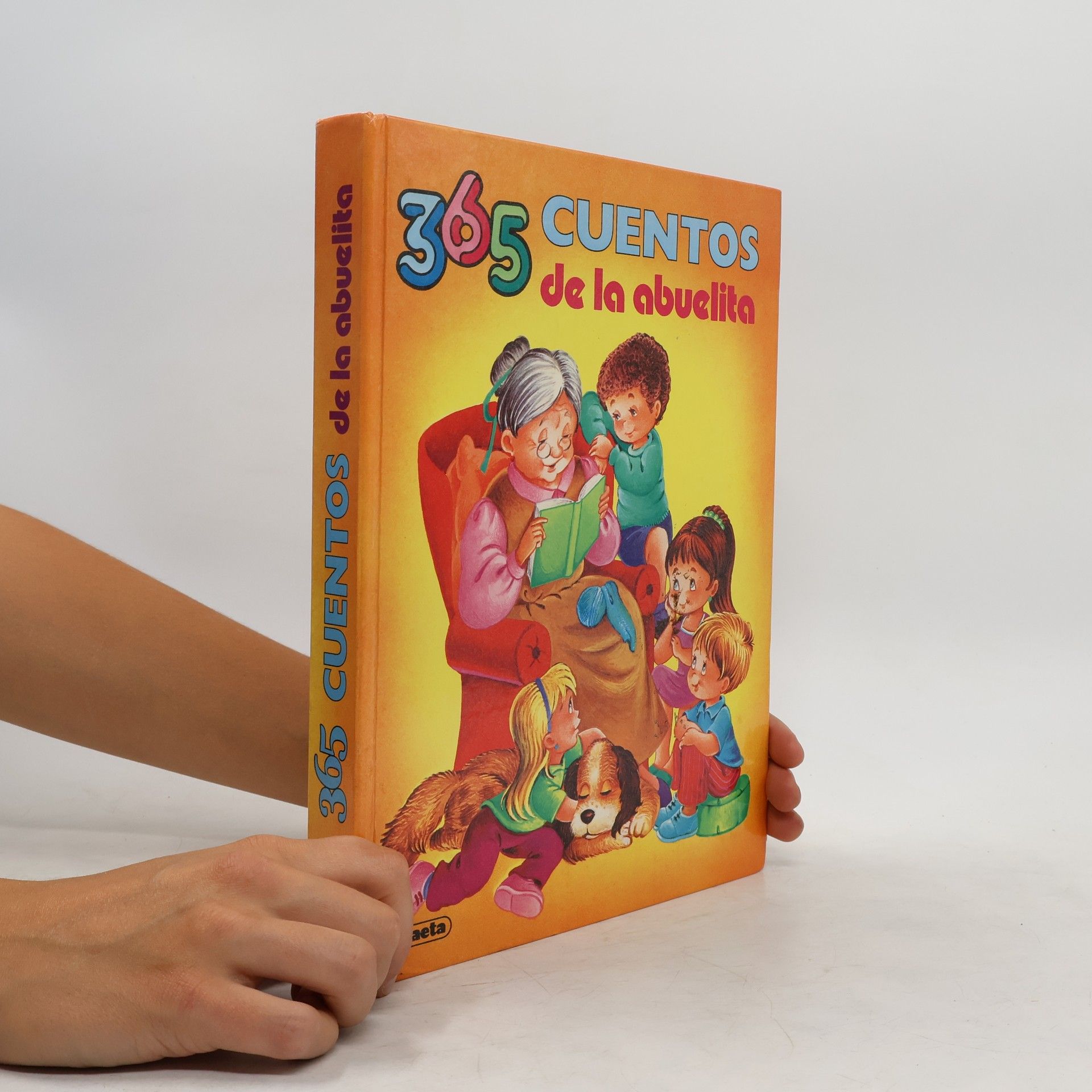 Autorenkollektiv 365 Cuentos de la Abuelita