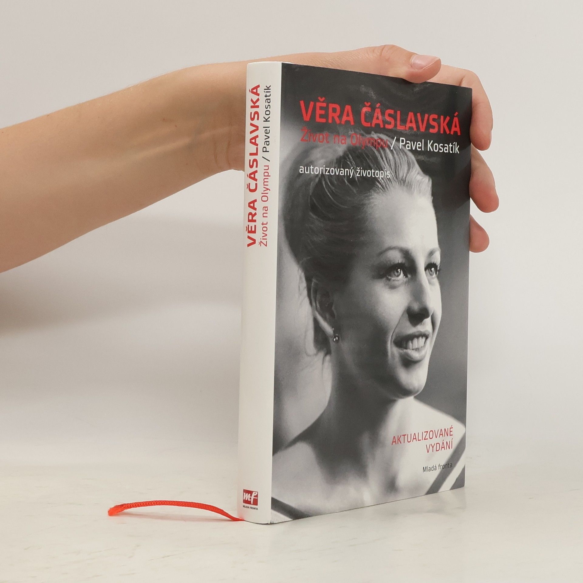 Pavel Kosatík Věra Čáslavská. Život na Olympu