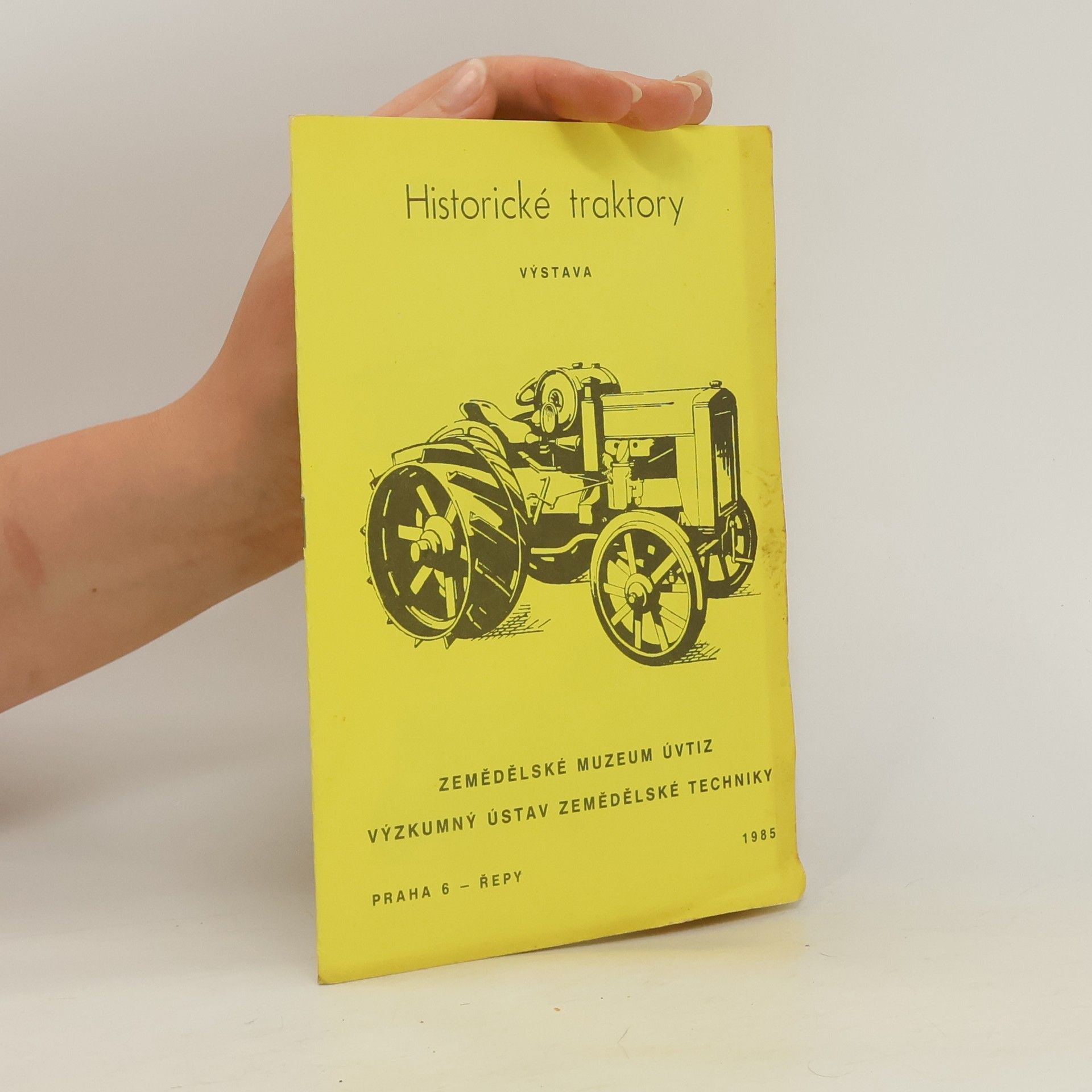 Kolektív autorov Historické traktory