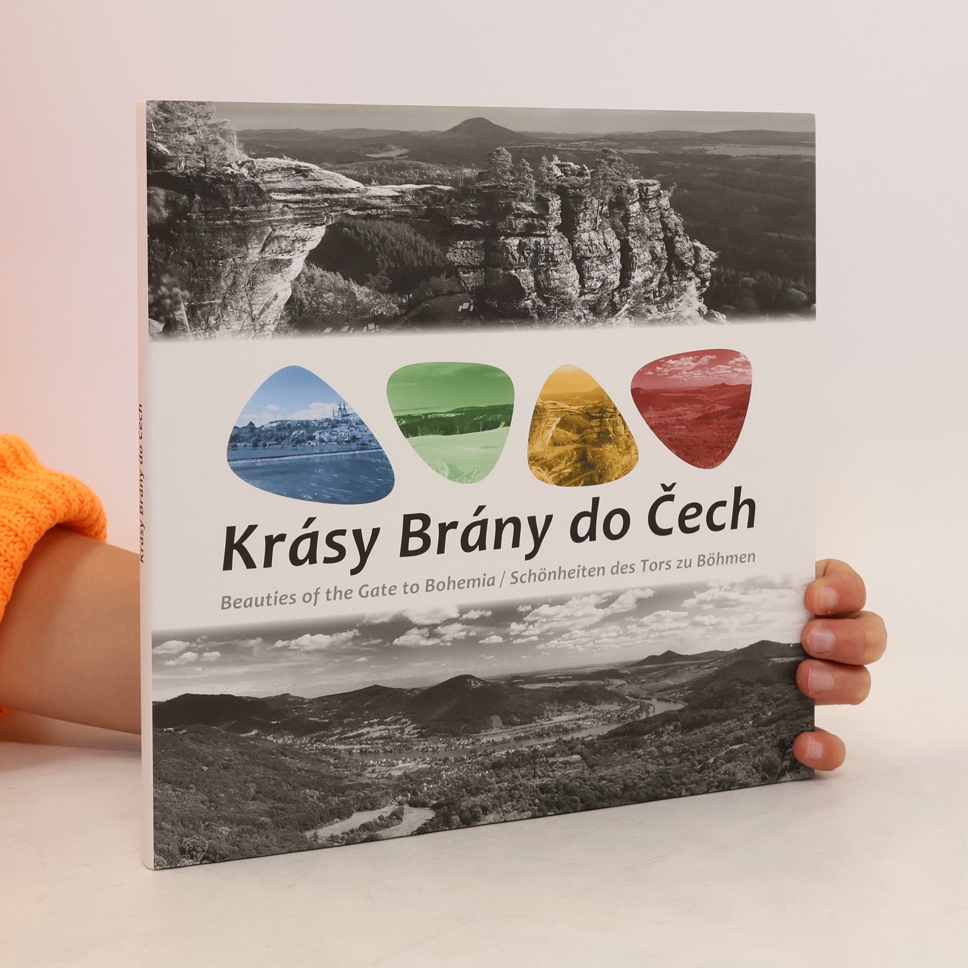kolektiv Krásy Brány do Čech
