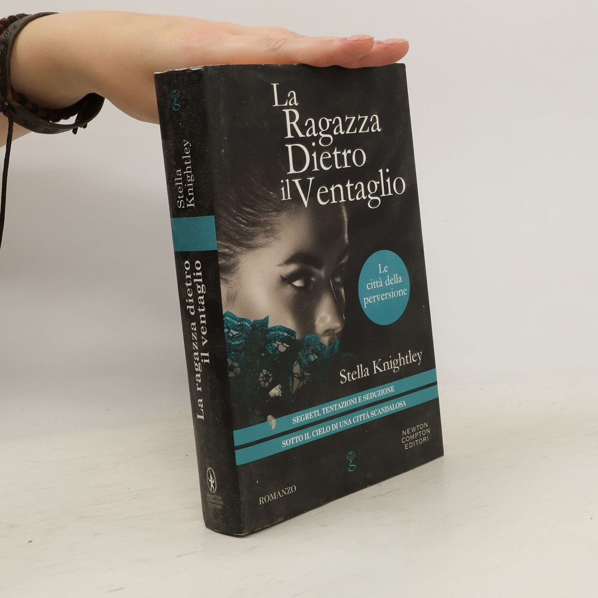 Stella Knightley Le città della perversione. La ragazza dietro il ventaglio