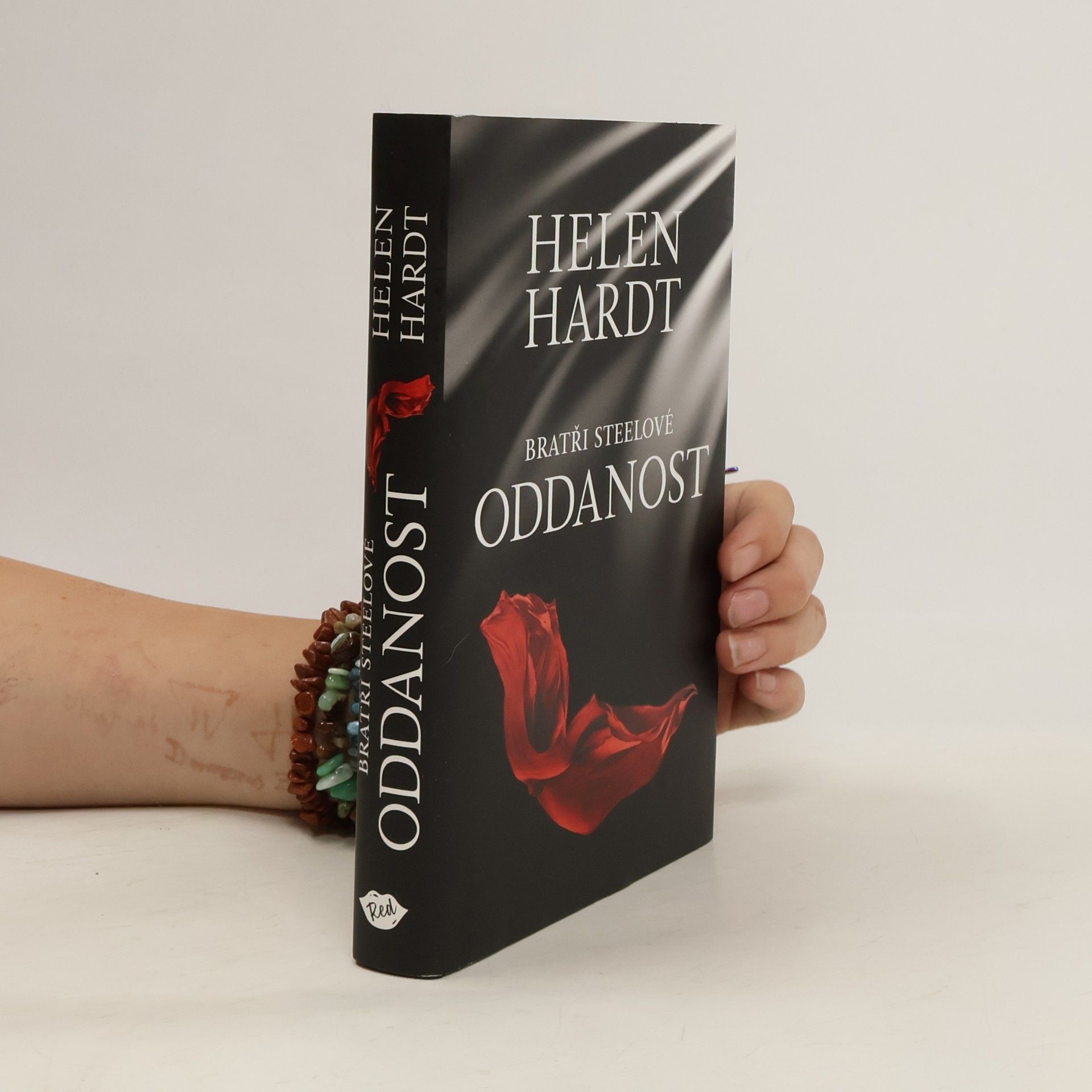 Helen Hardt Bratři Steelové. Oddanost