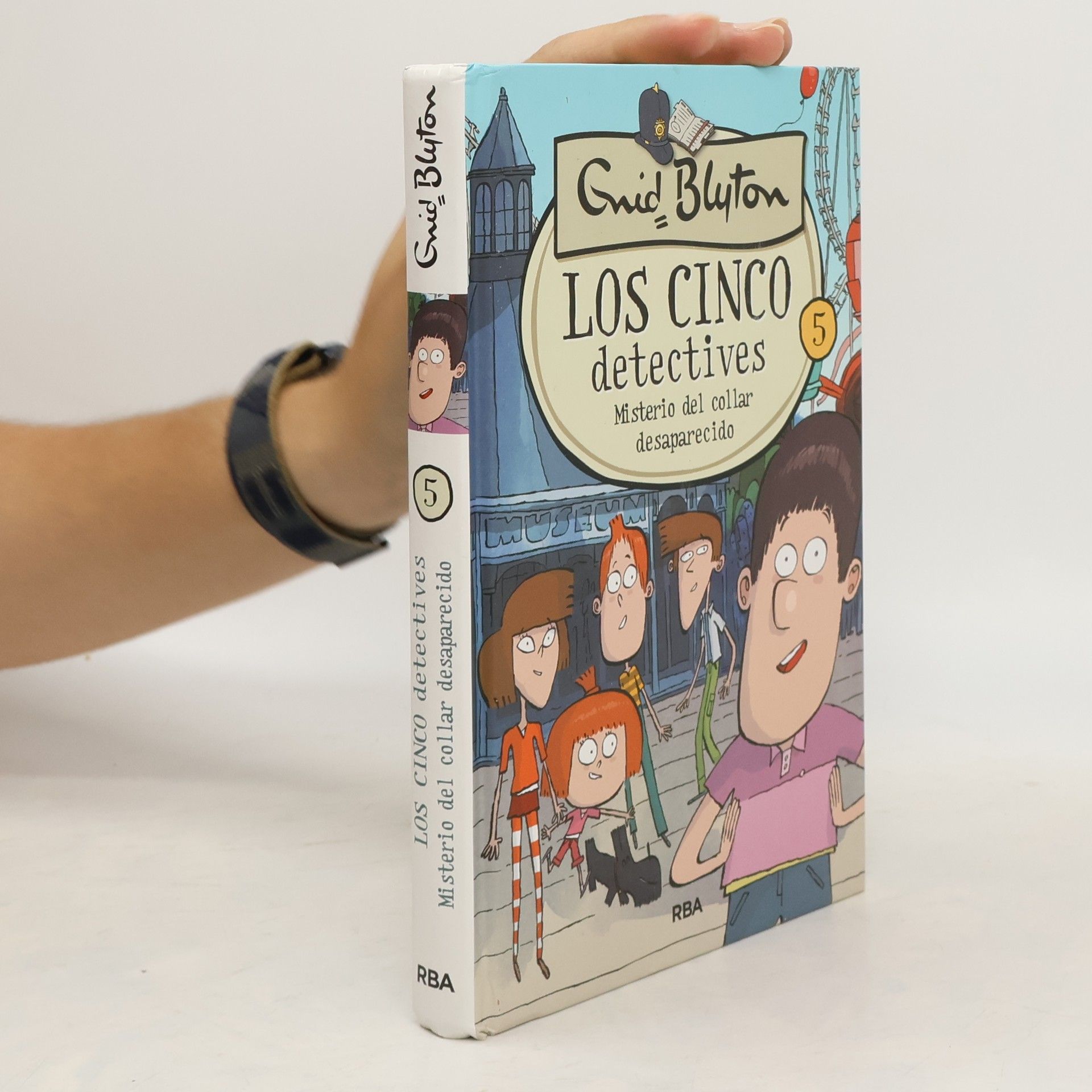 Enid Blyton Los cinco detectives 5. Misterio del collar desaparecido
