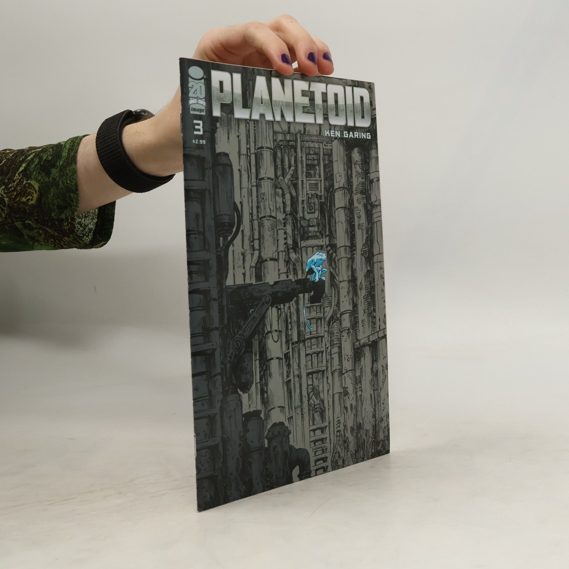 Ken Garing Planetoid 3