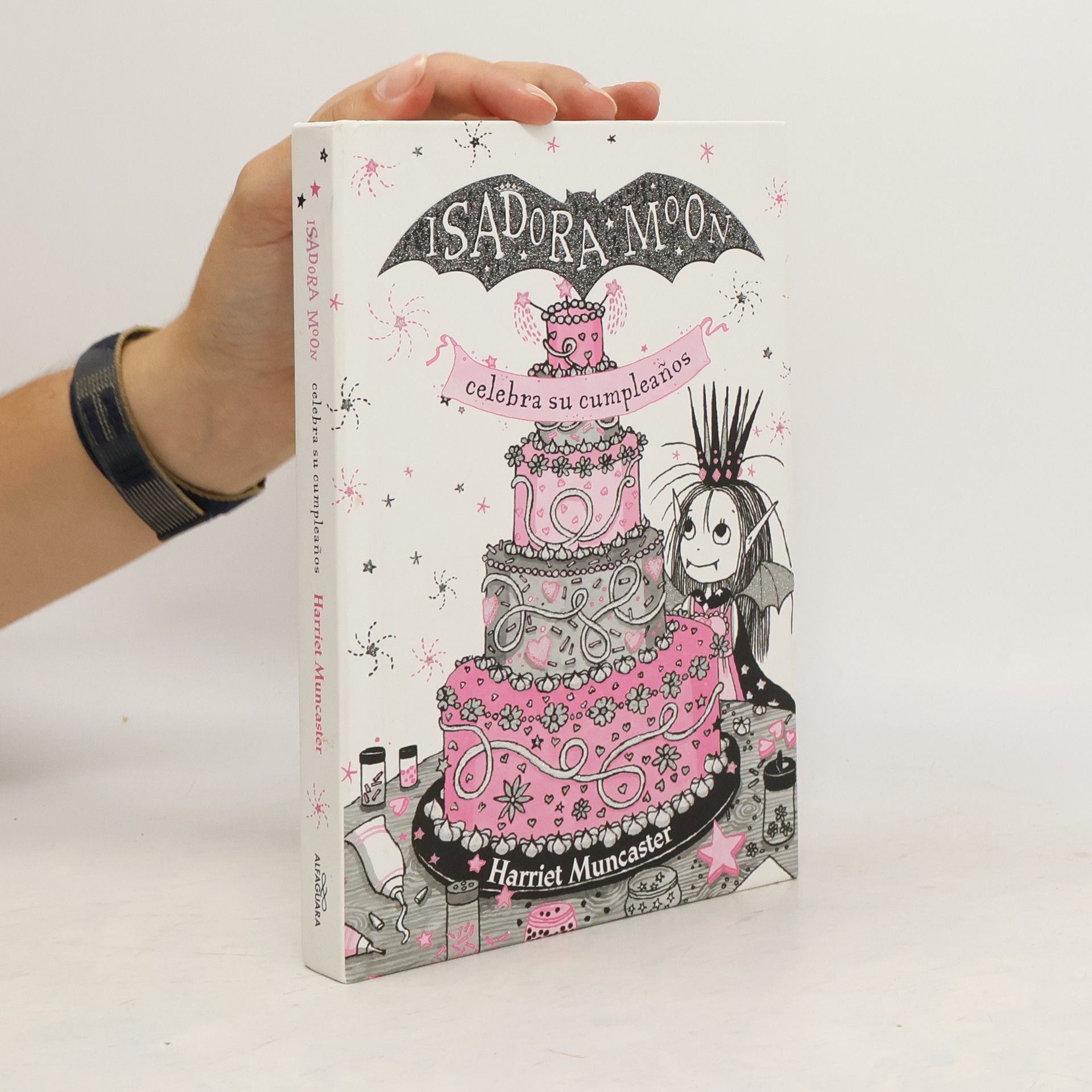 Harriet Muncaster Isadora Moon celebra su cumpleaños