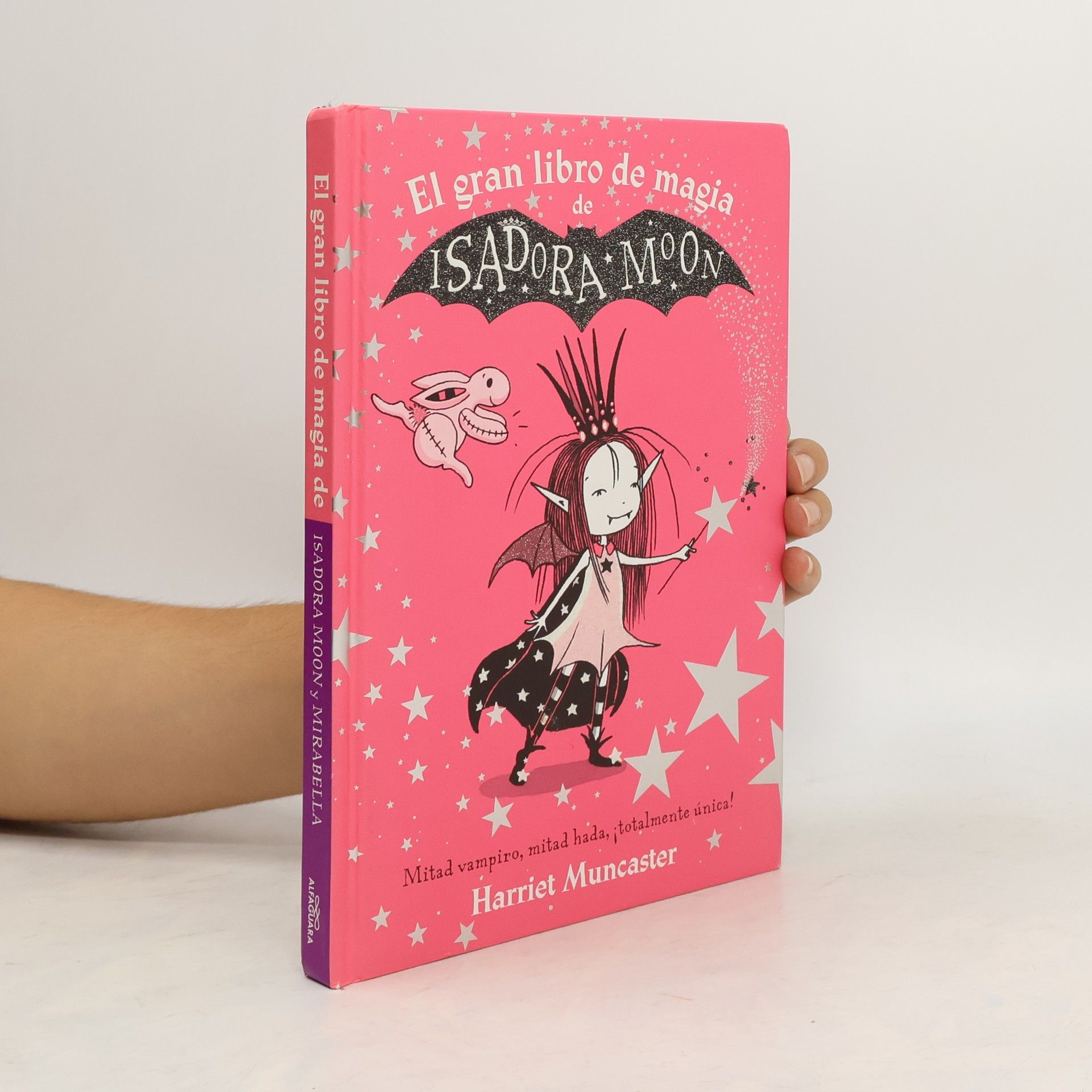 Harriet Muncaster Isadora Moon - El gran libro de magia de Isadora y Mirabella