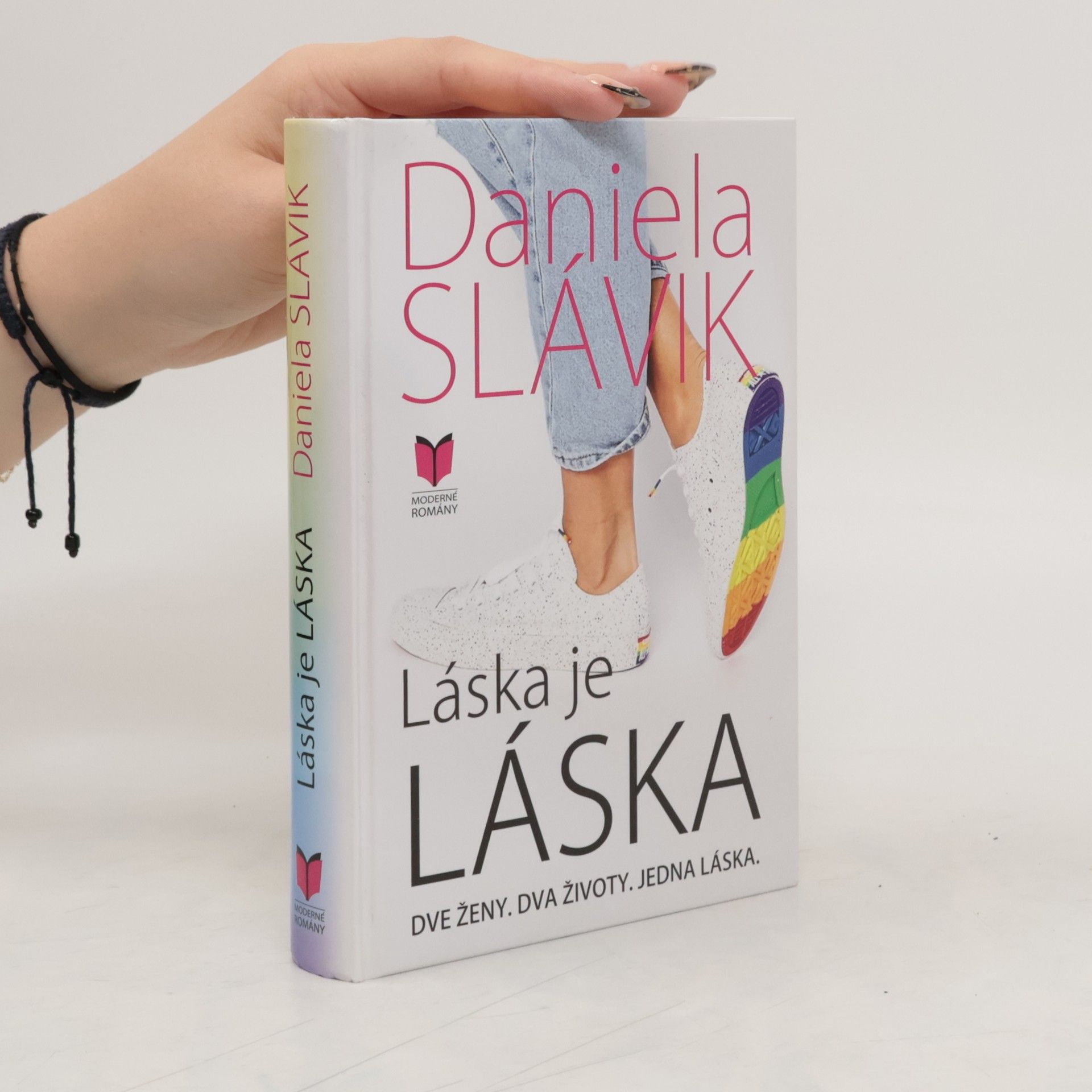 Daniela Slávik Láska je láska