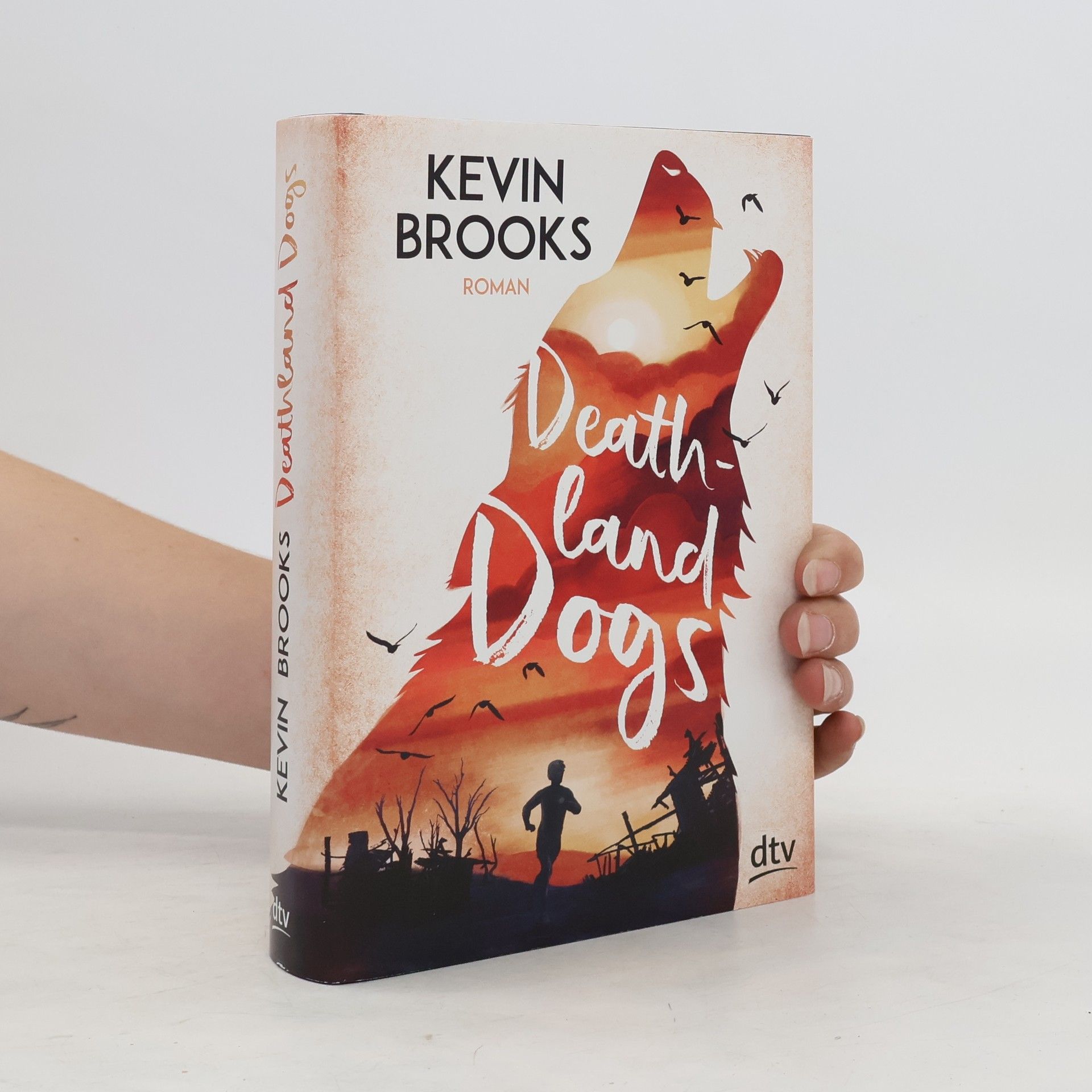 Kevin Brooks Deathland Dogs