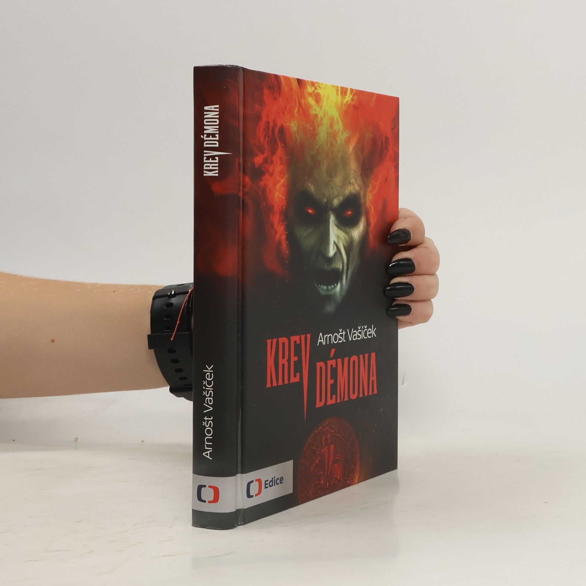 Arnošt Vašíček Krev démona - Thriller s děsivým historickým tajemstvím