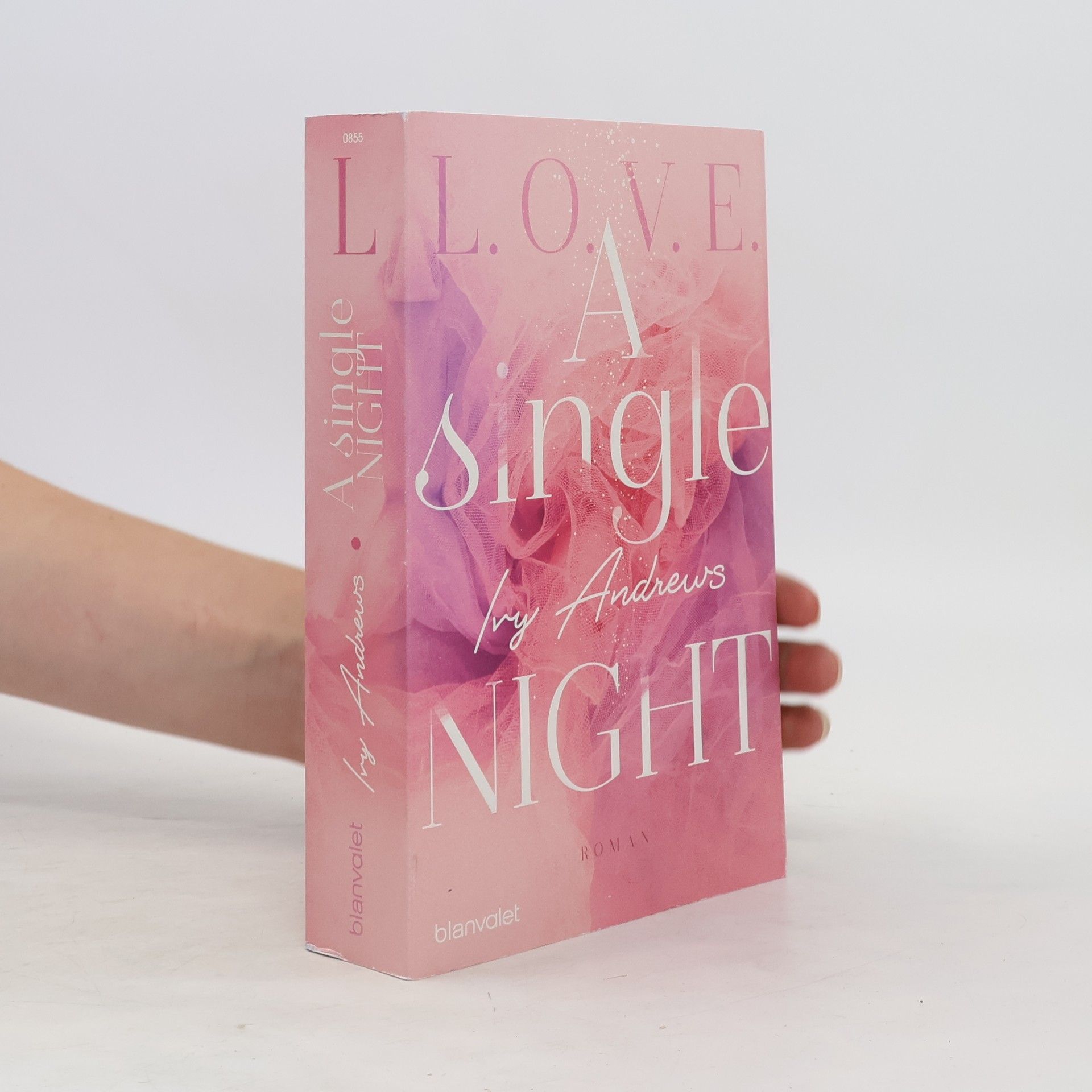 Ivy Andrews L.O.V.E. 1:A single night