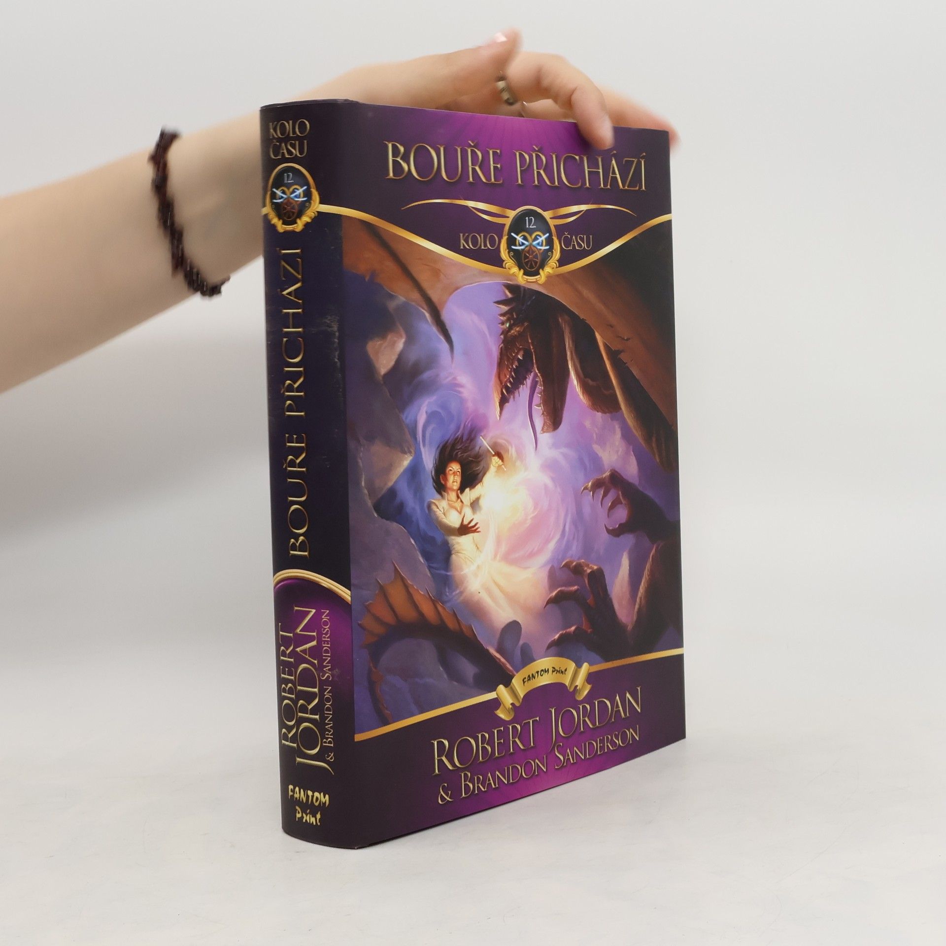 Robert Jordan Kolo času 12. Bouře přichází