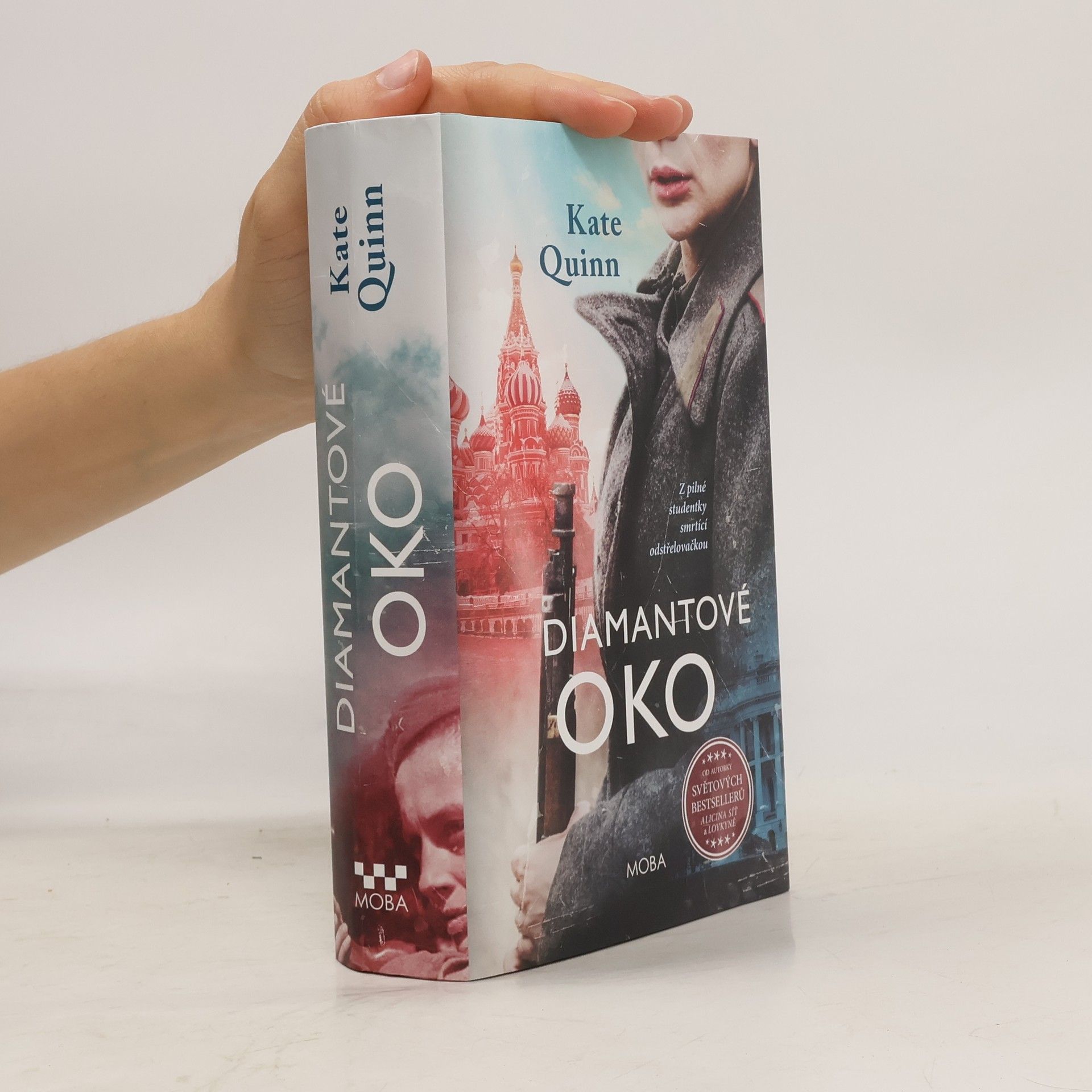 Kate Quinn Diamantové oko