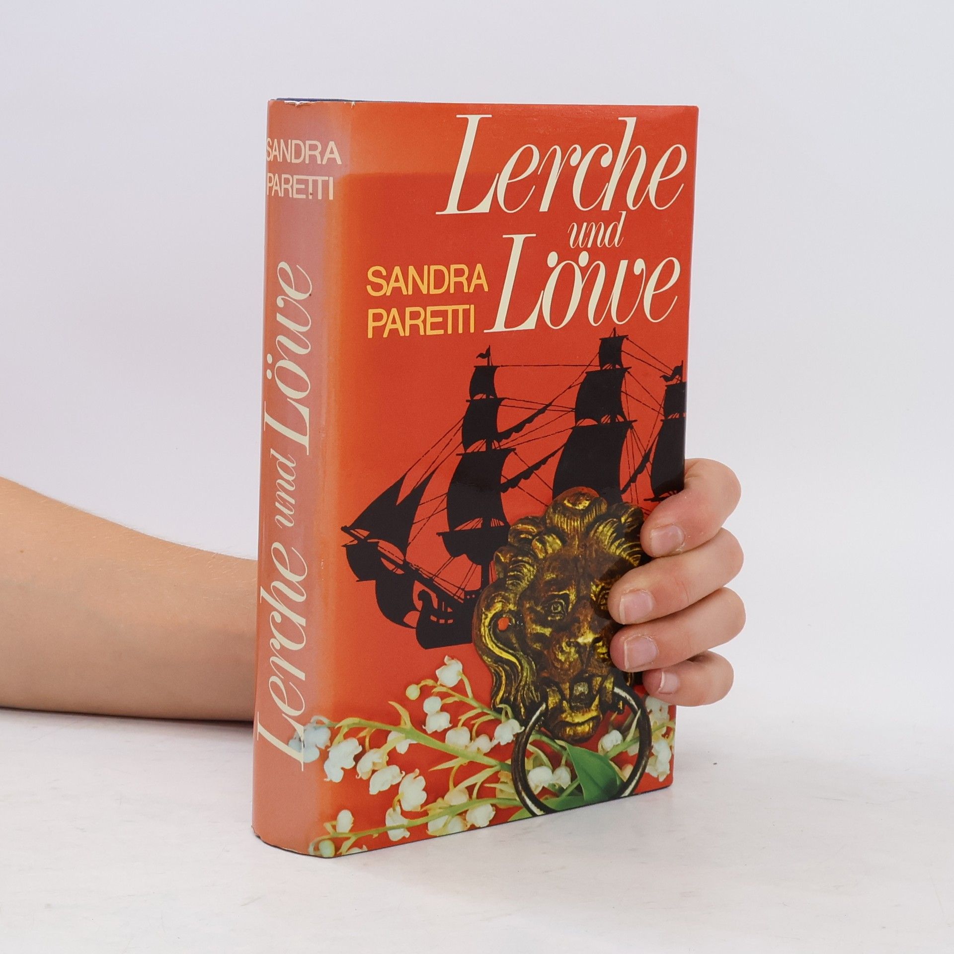 Sandra Paretti Lerche und Löwe