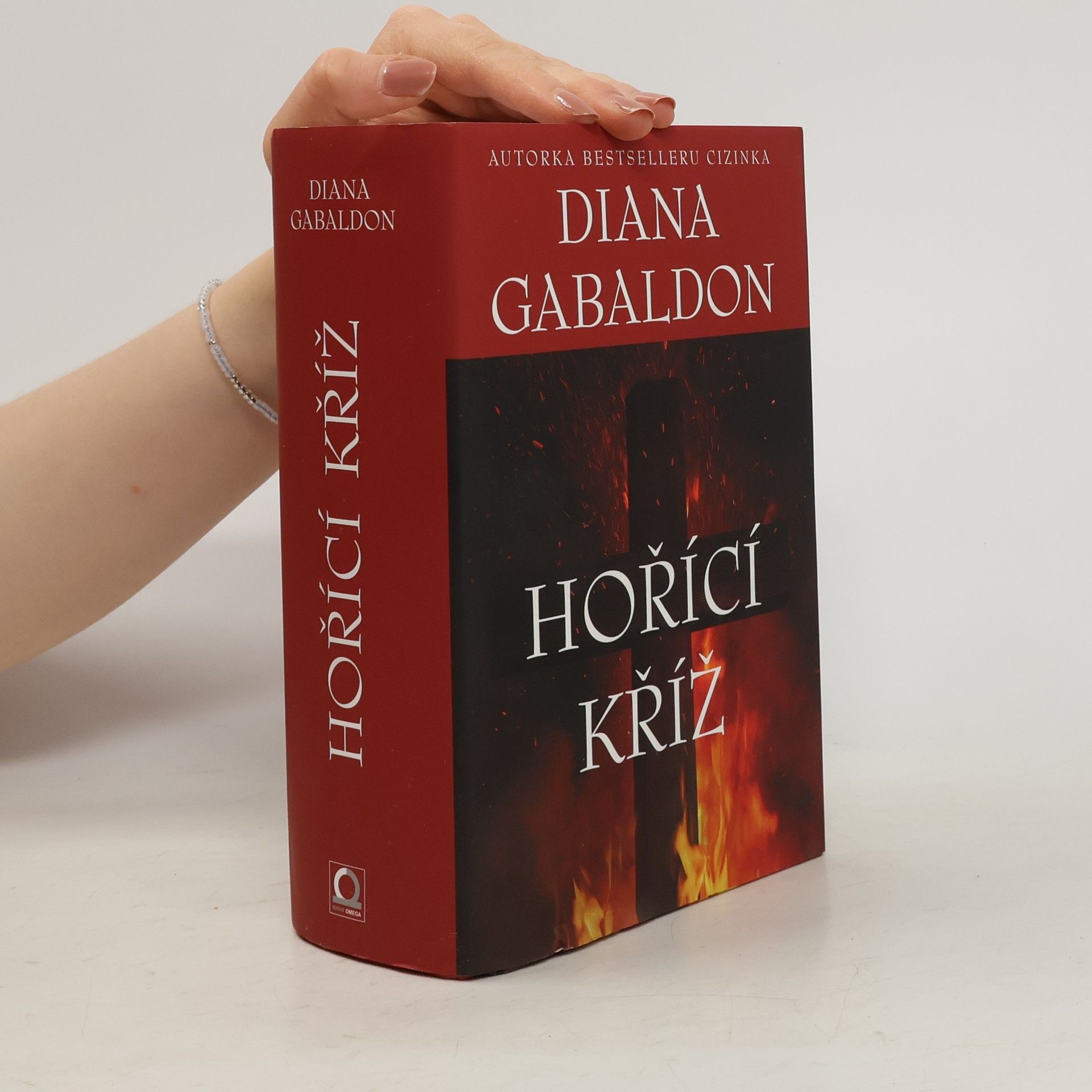Diana Gabaldon Hořící kříž
