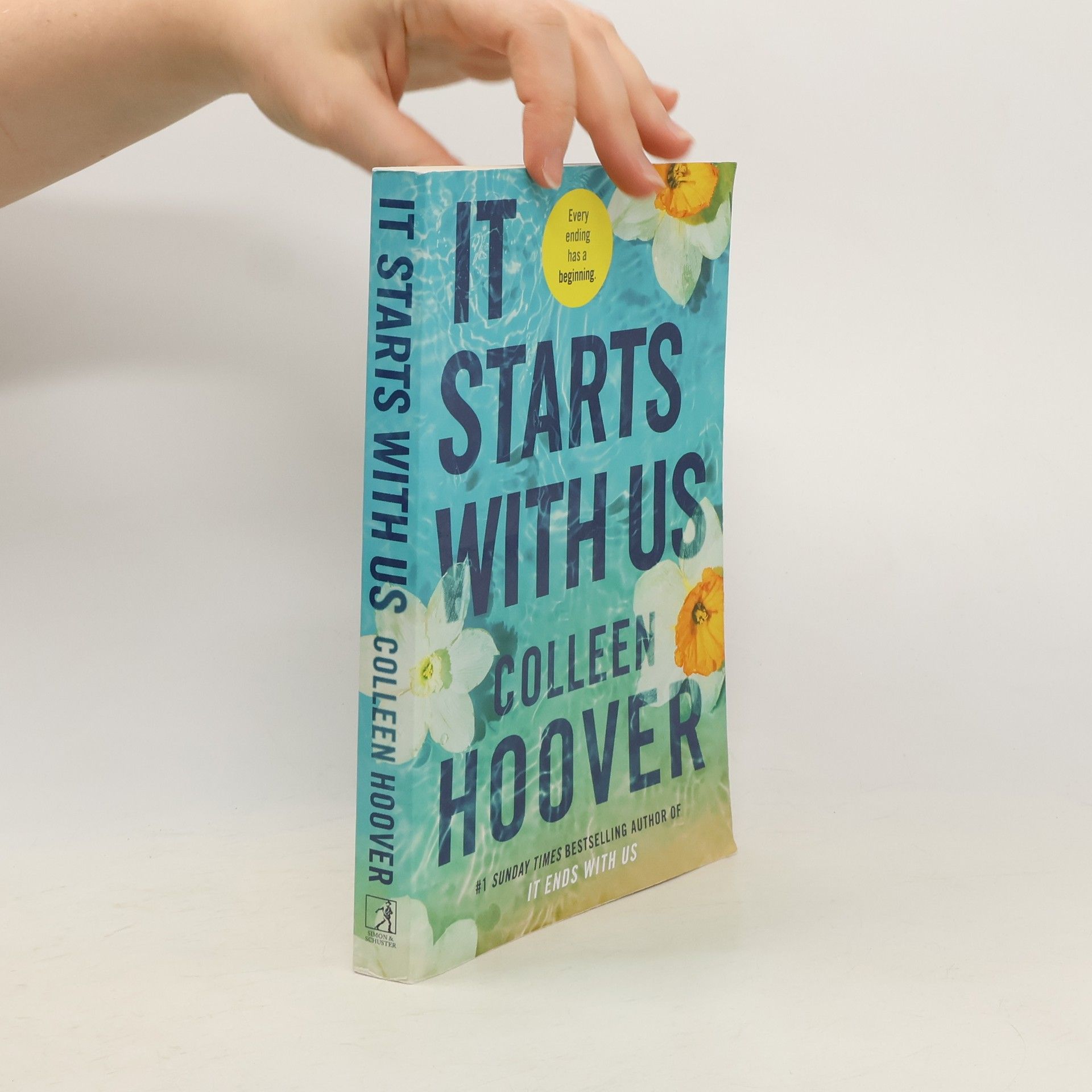 Colleen Hoover It Starts With Us