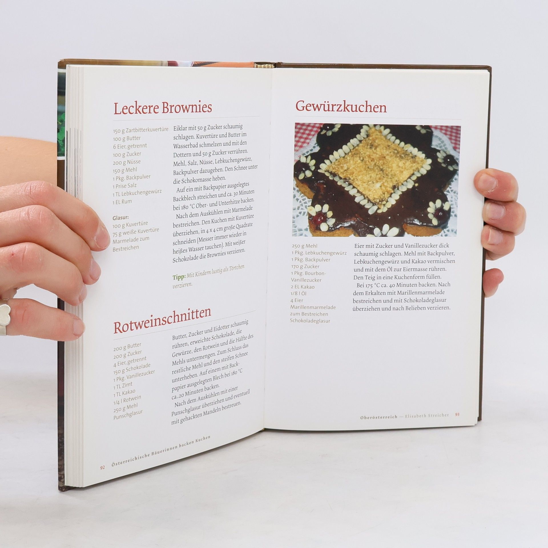 Autorenkollektiv Österreichische Bäuerinnen backen Kuchen