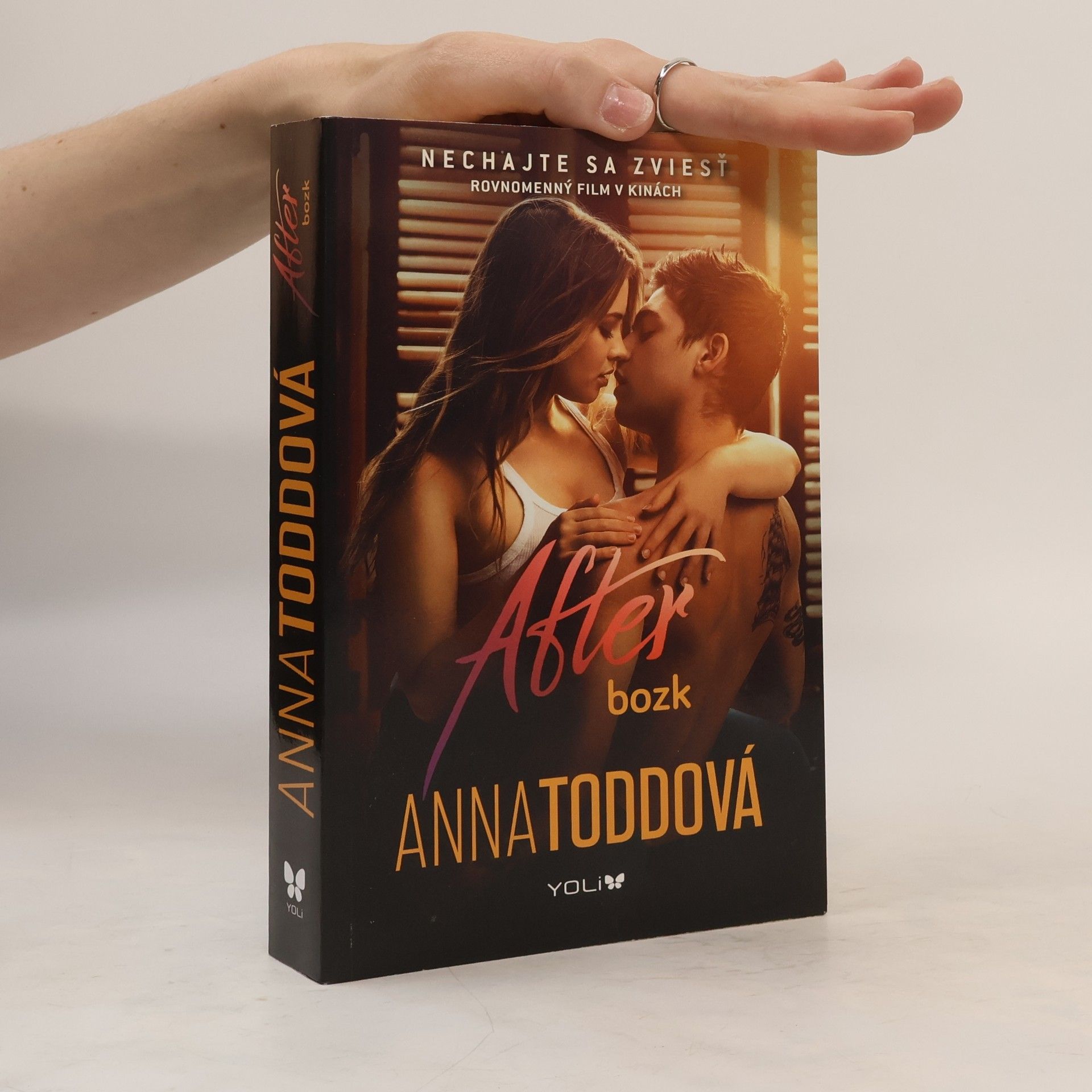 Anna Todd Bozk