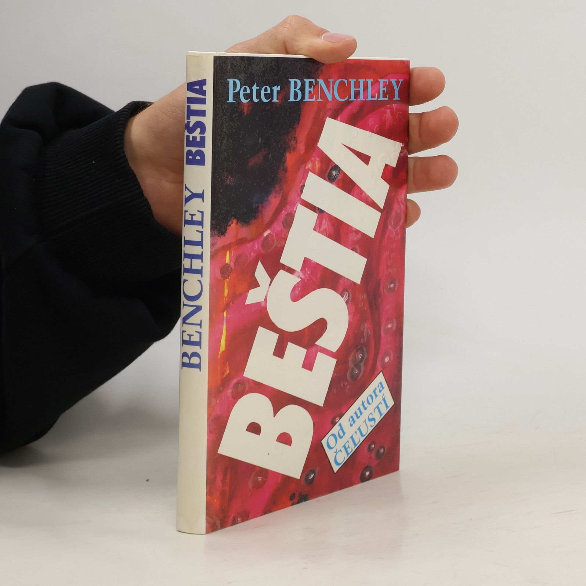 Peter Benchley Beštia